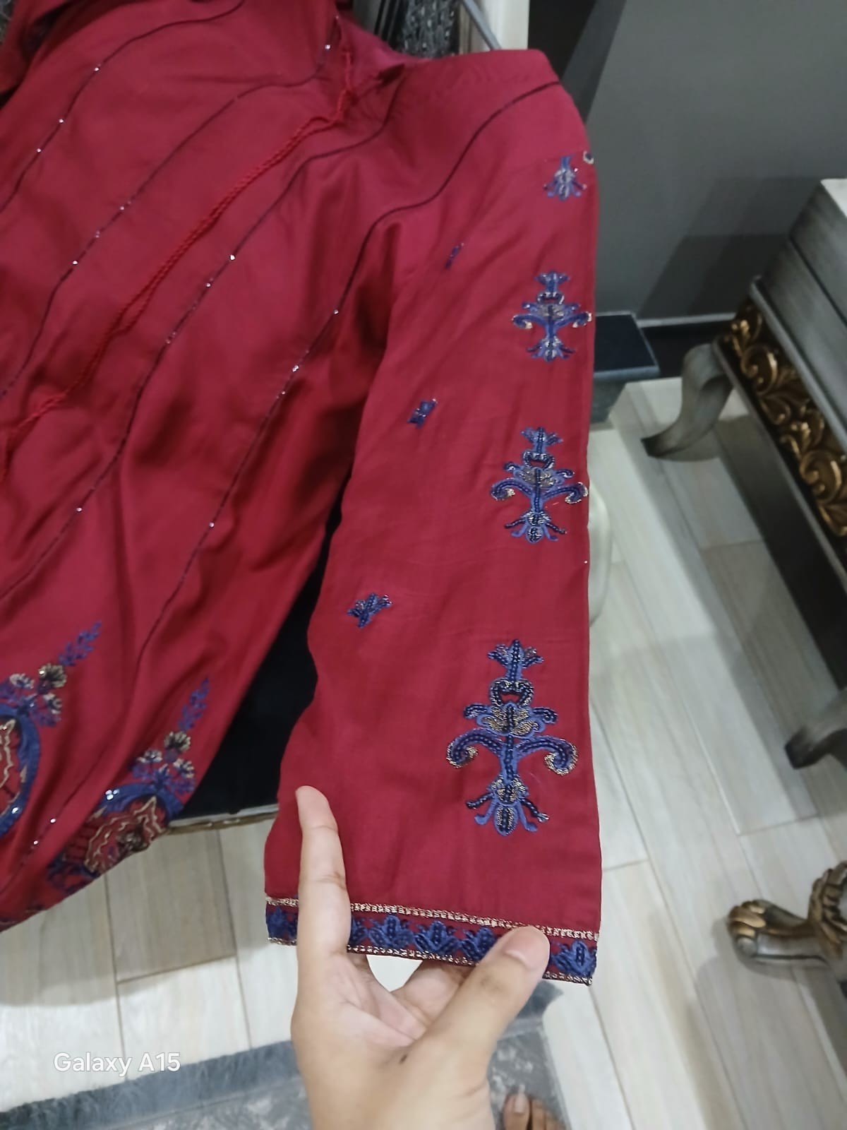 Pakistani 3Pc Maxi Suit Medium Maroon Viscose Embroidered Net Dupatta