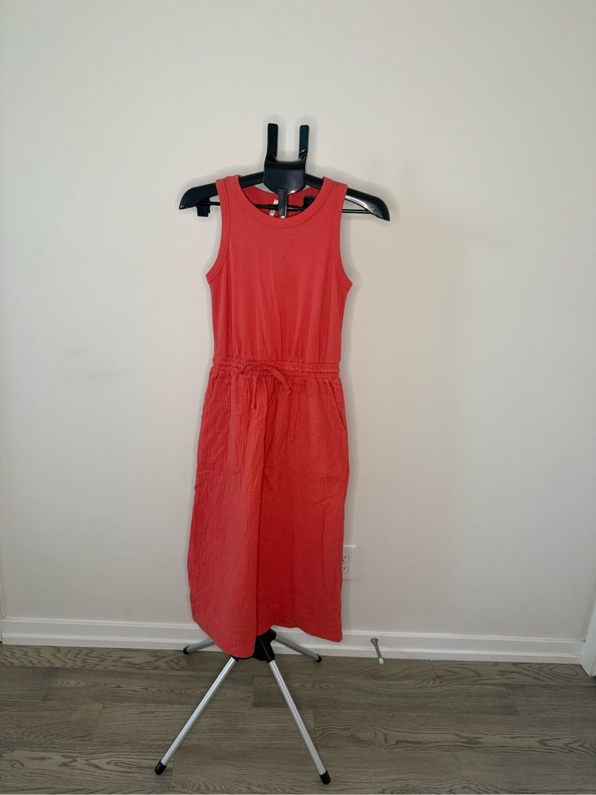 Be Cool Los Angeles Coral Sleeveless Midi Dress with Pockets | Size Small