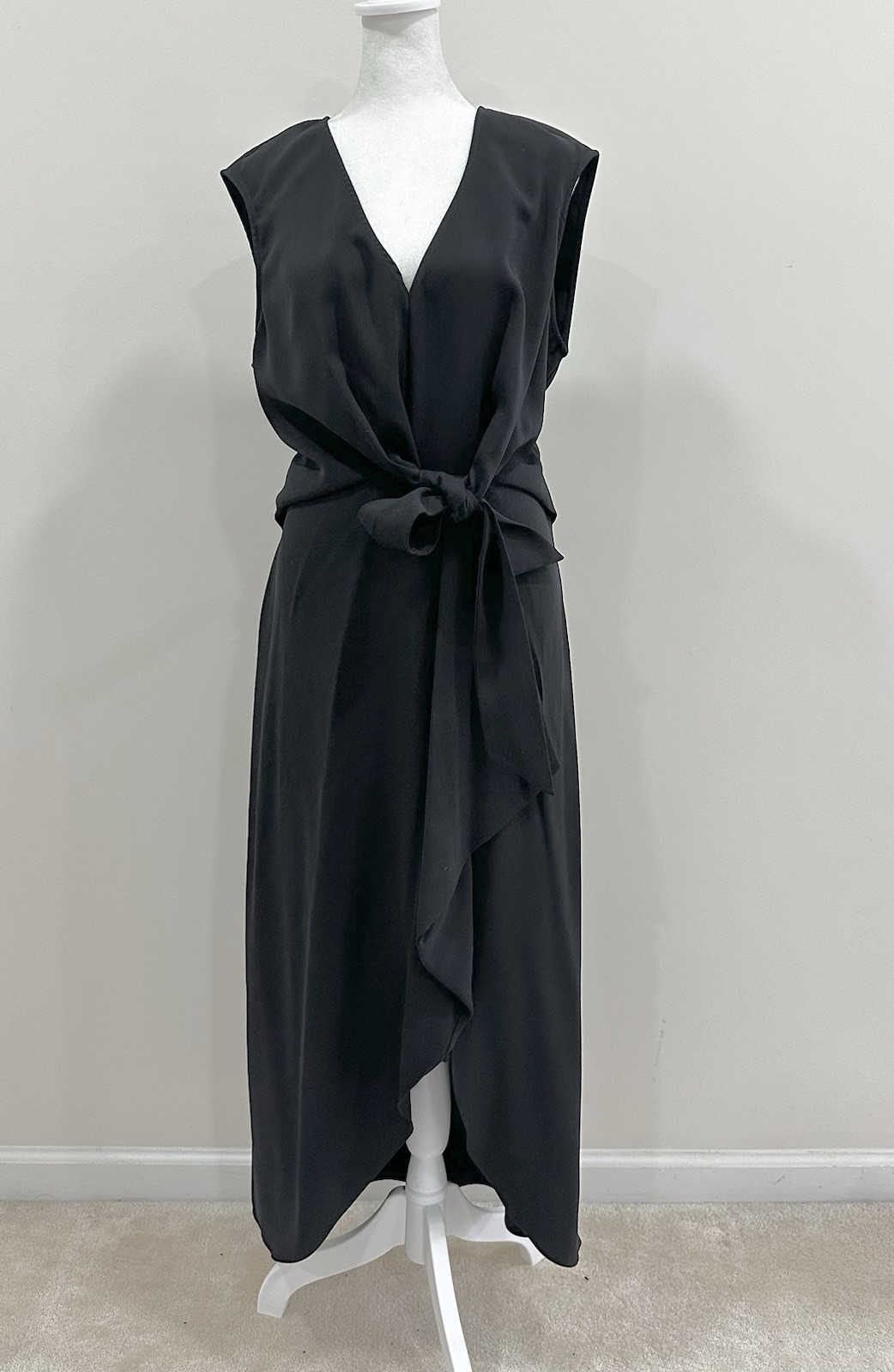Sam Edelman Women’s Black Dress With A Large Bow At The Waist Size 12