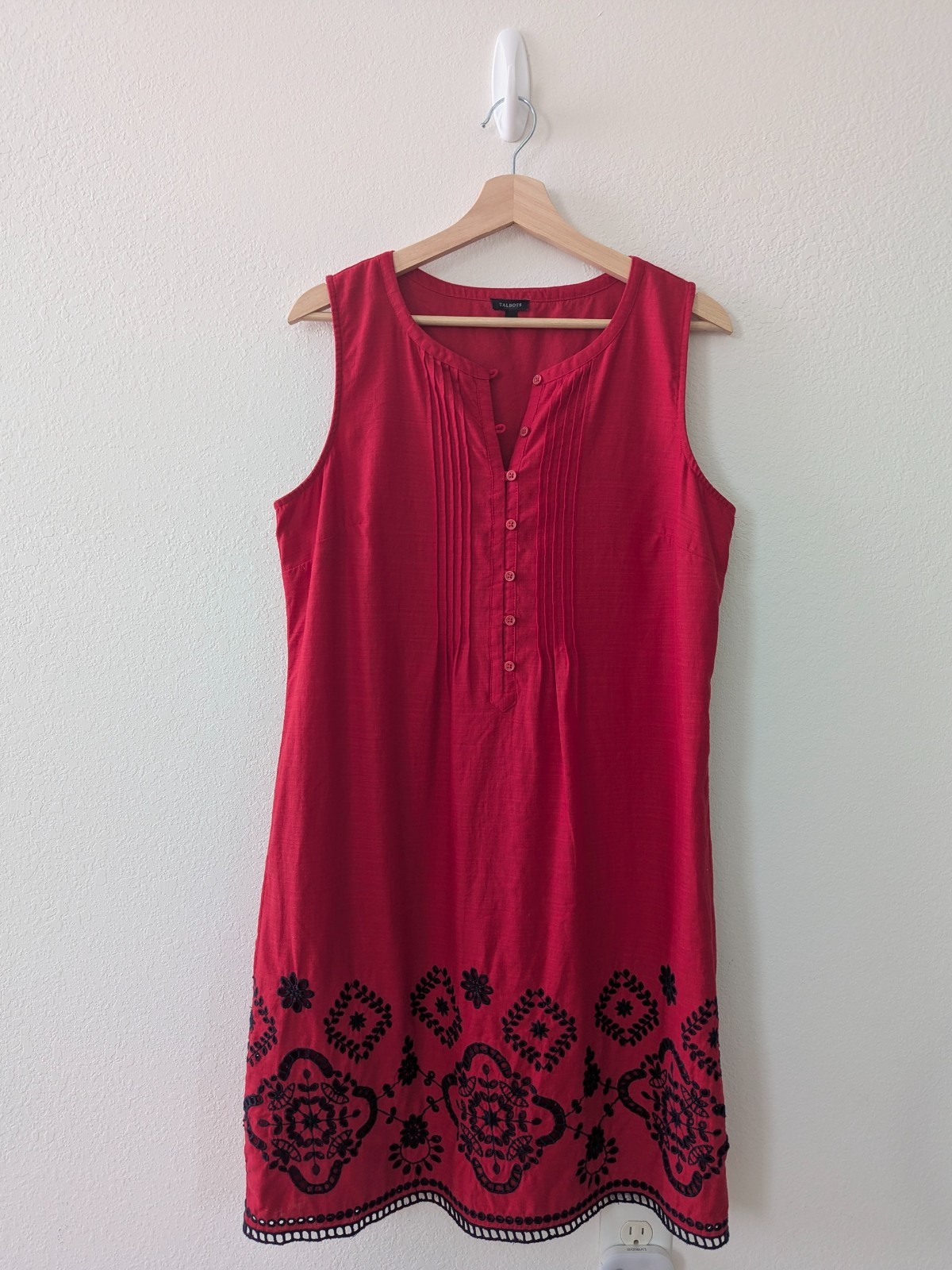 Talbots Linen Cotton Shift Dress 10 Raspberry Eyelet Embroidered Sleeveless