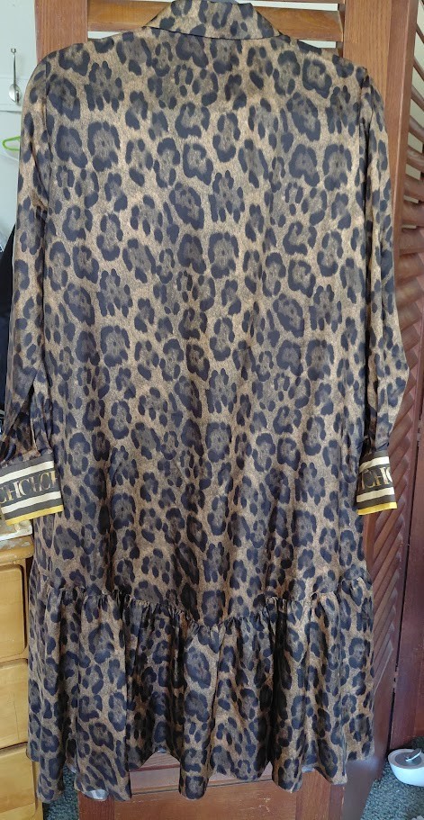 Carolina Herrera 100% silk Animal Print Brown Dress size US 14 L XL With Belt