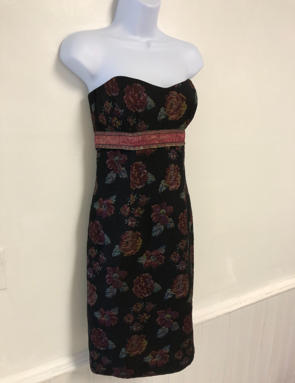 Nicole Miller Formal Strapless Sheath Dress Sz 6 MSRP $345 Black Floral USA