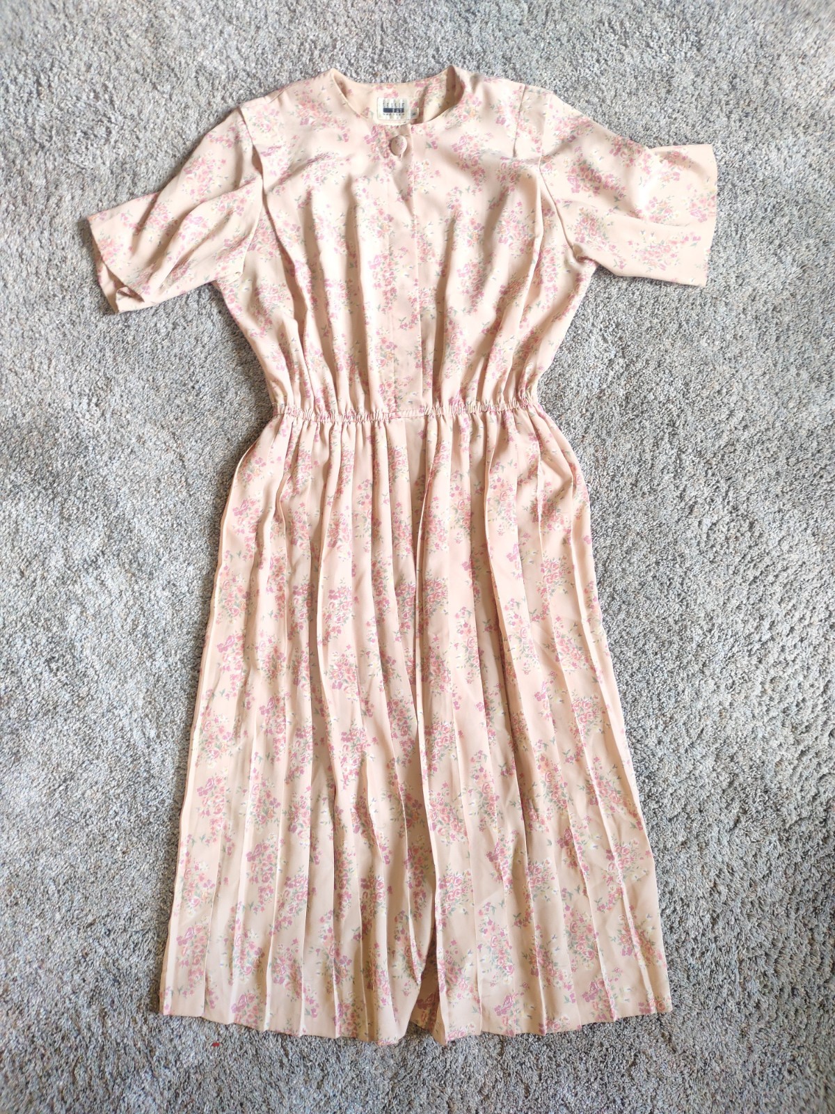 Leslie Fay Women’s Pink Floral Pleated Midi Dress, Short Sleeve, Round Neck, 14