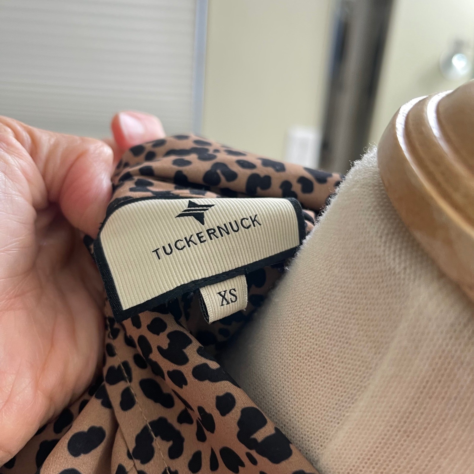 Tuckernuck Hayes Leopard Print Collared Button Front Tiered Shirt Dress XS EUC