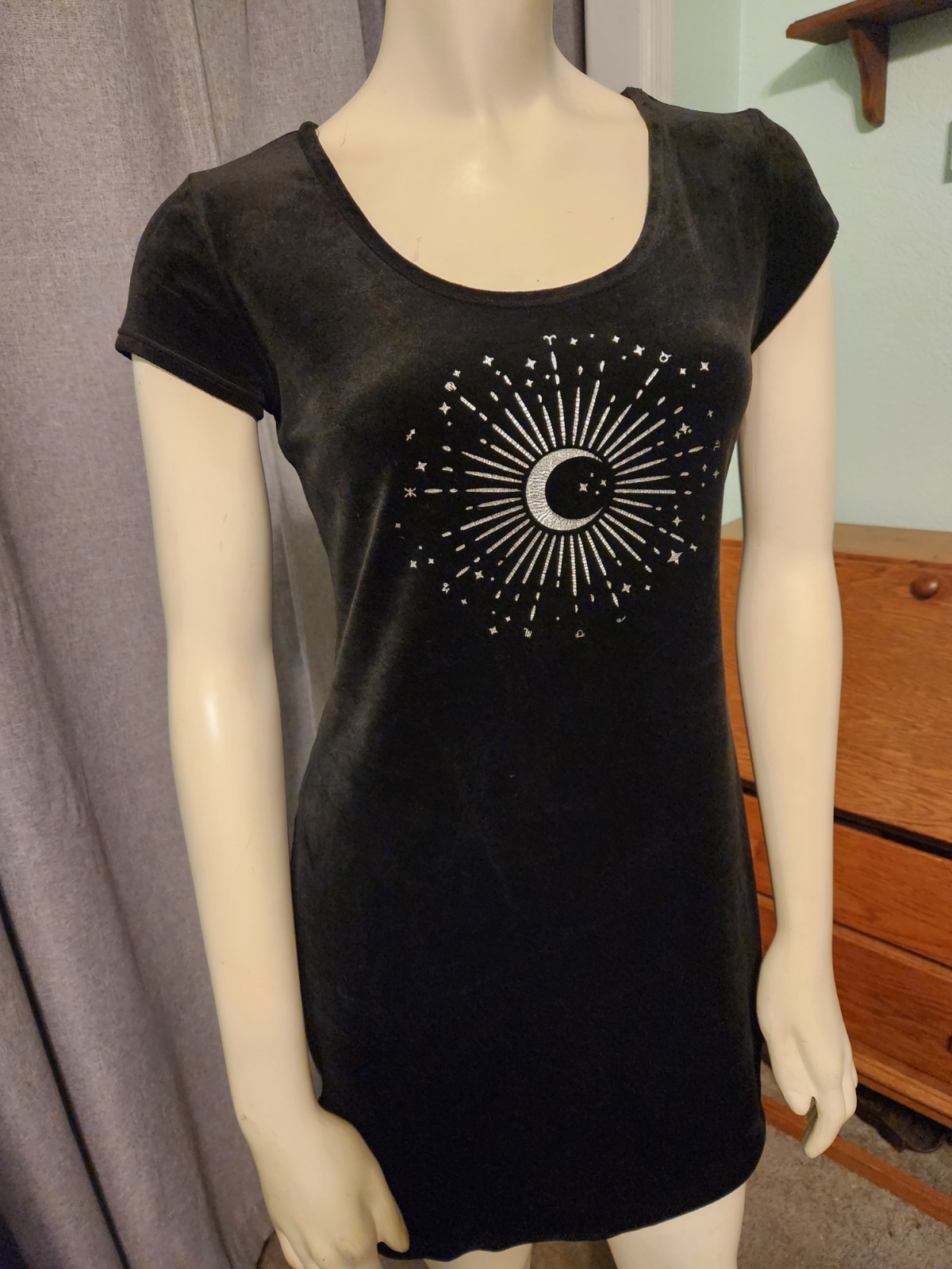 Celestial sun moon and stars Black Velvet Mini Dress Juniors Sz 3-5