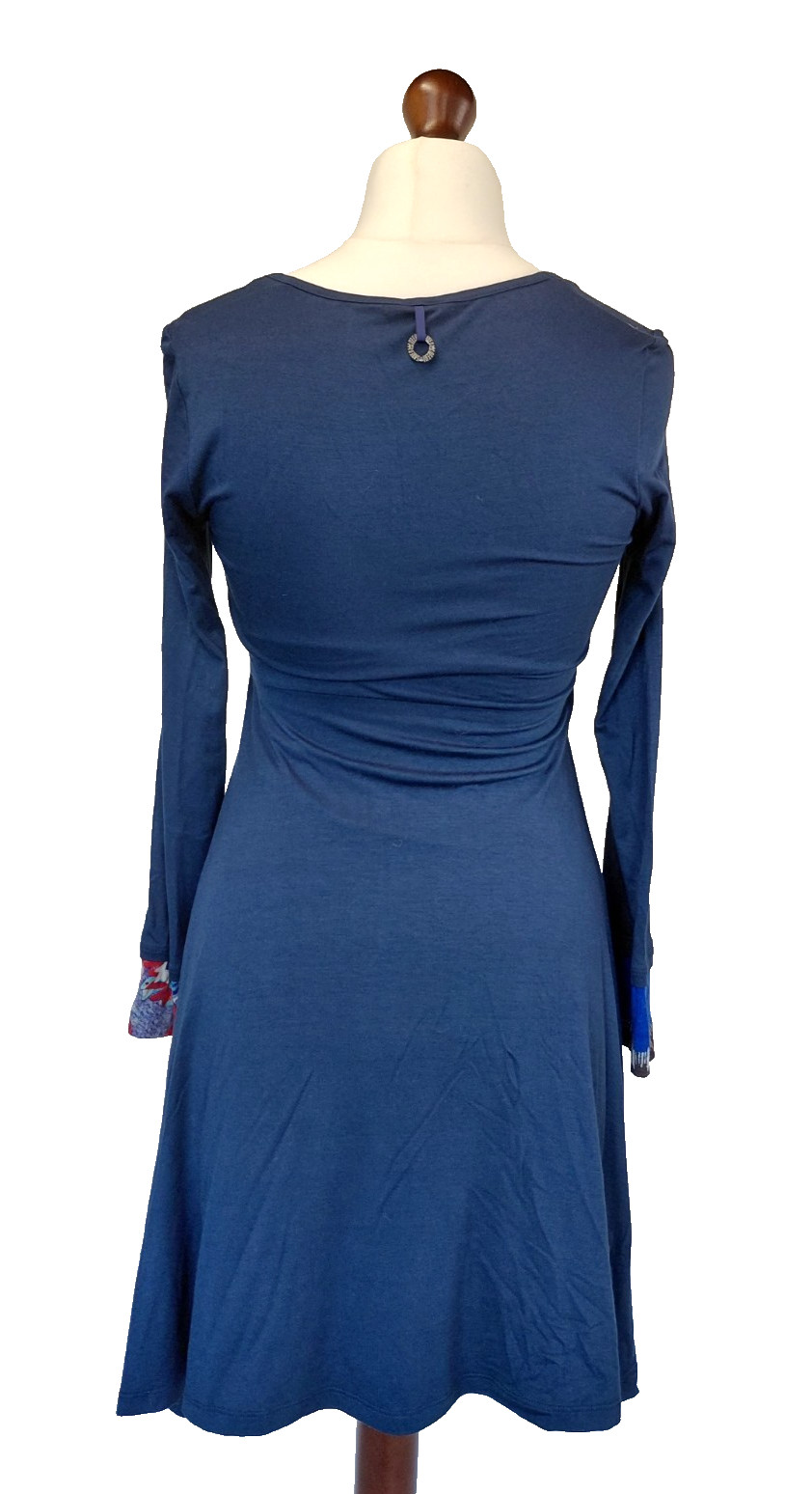 Save The Queen Dress Medium Colourful Abstract Slight Stretch Feather Detail