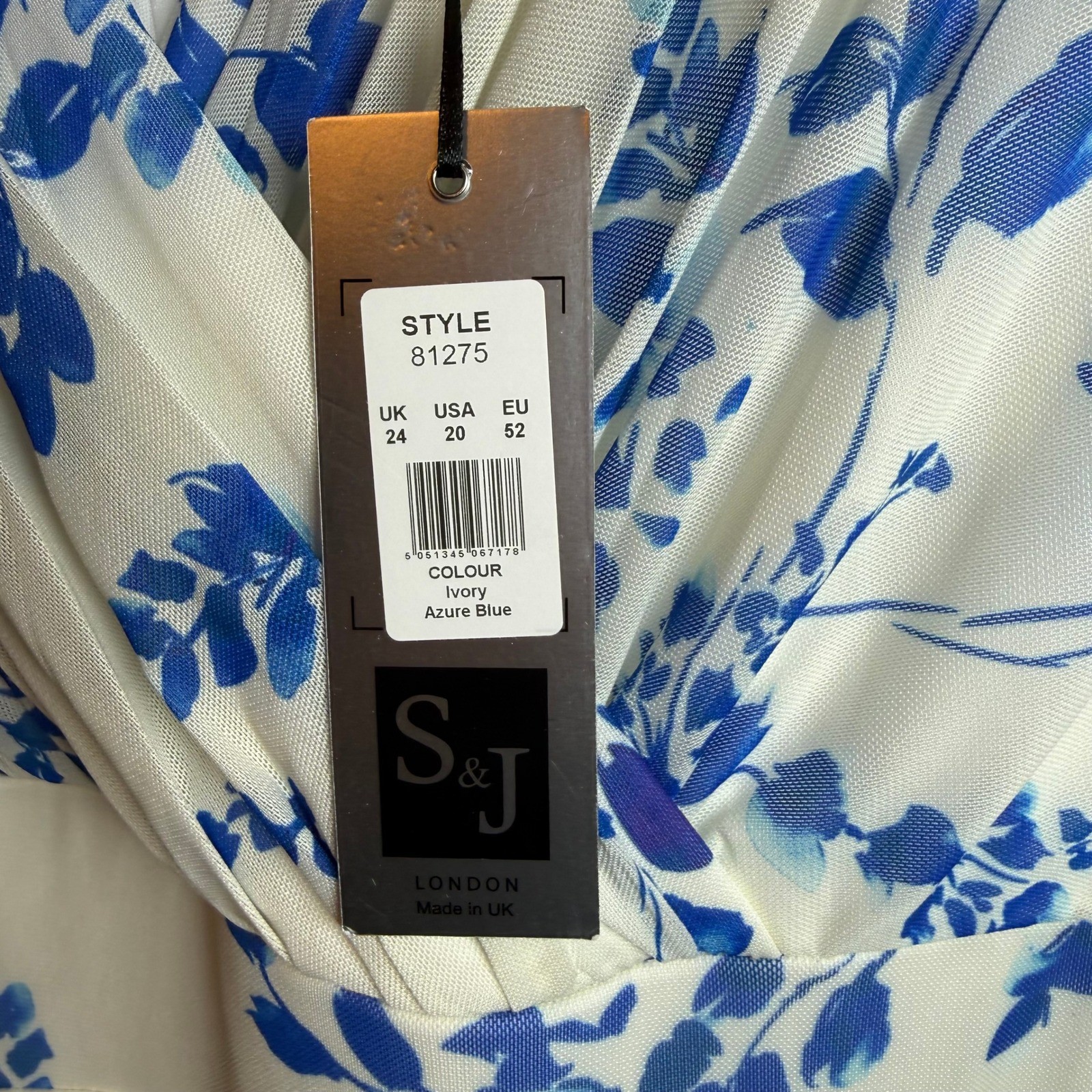 Scarlett & Jo Isabelle Maxi Dress US 20 Ivory Blue Floral Short Sleeve NWT Plus