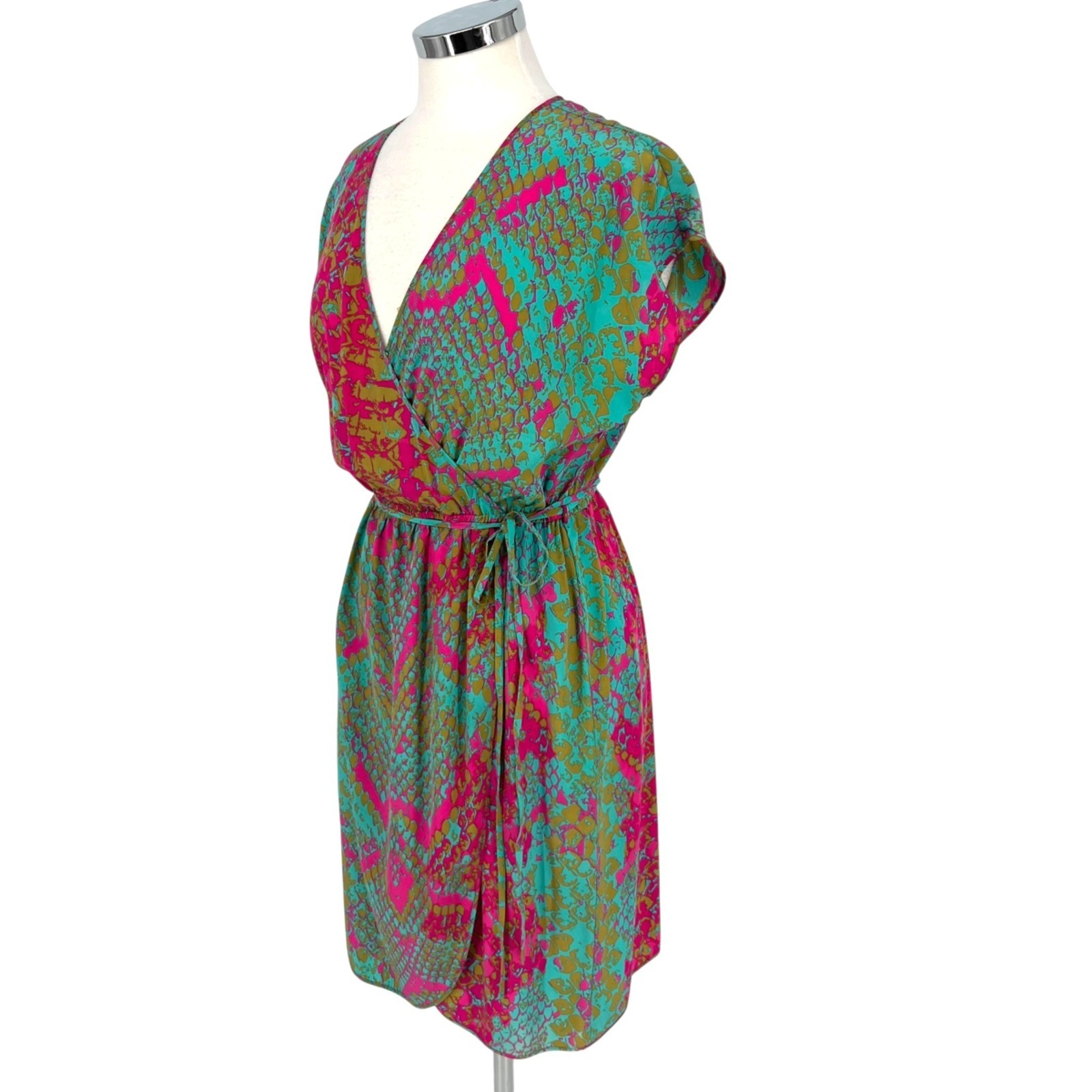 Presley Skye Snake Print Multicolor Silk Wrap Dress Knee Length Size Medium