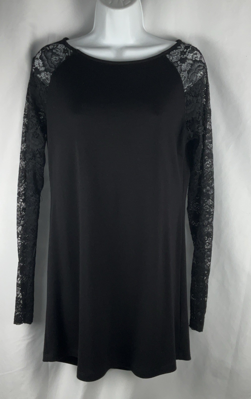Divided By H&M Women’s Size 6 Little Black Dress. Lace Sleeves Zip Back