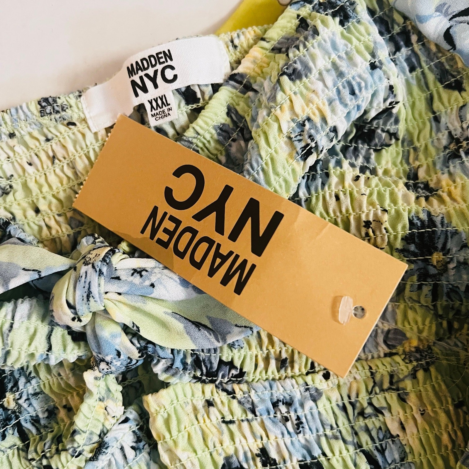 Madden NYC Floral Smocked Tie Front Dress Size XXXL NWT Multicolor