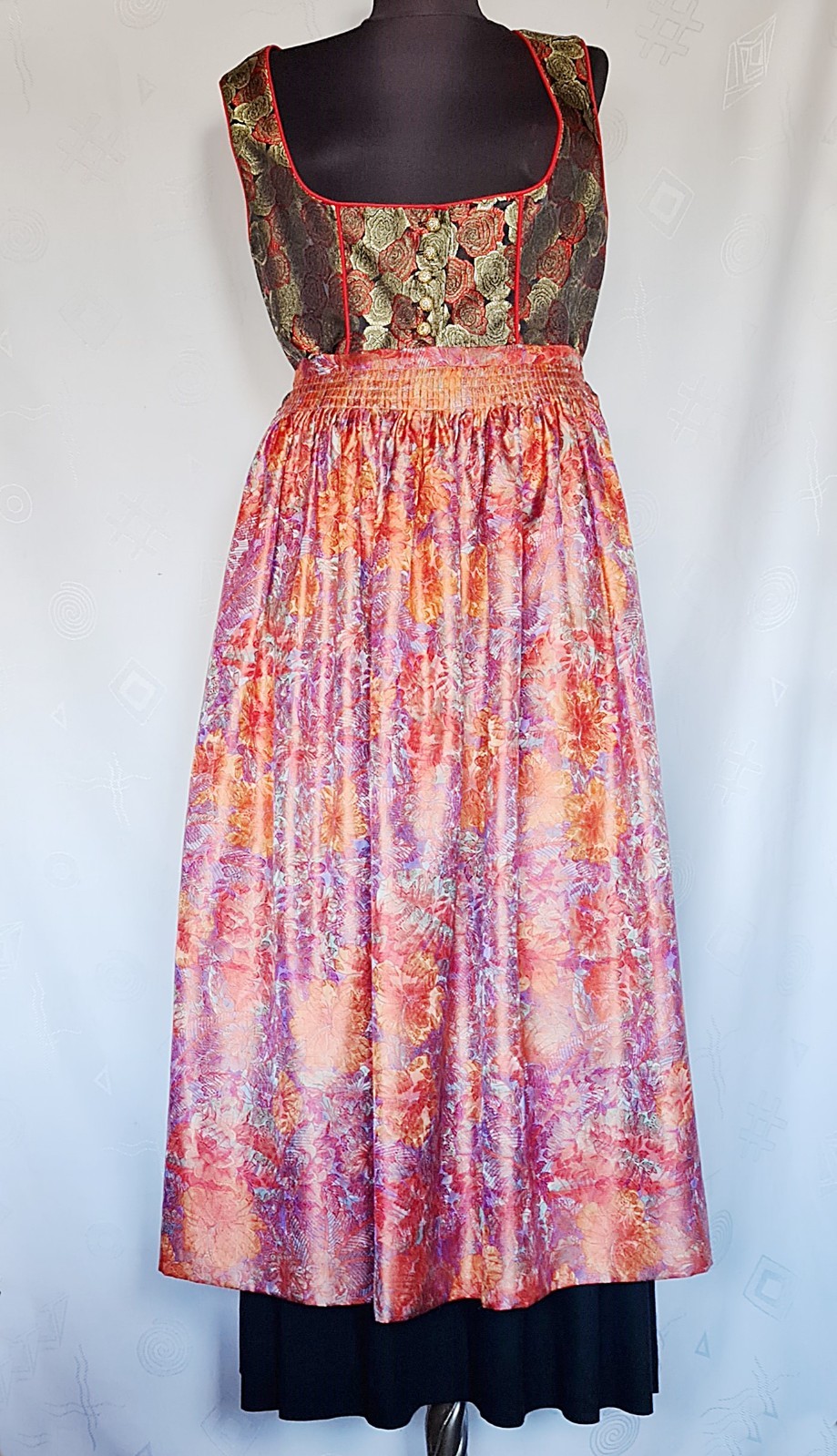 DRESS VINTAGE BAYER WARL TRACHTEN TYROL OKTOBERFEST DIRNDL WOMENS US 12 EU 40