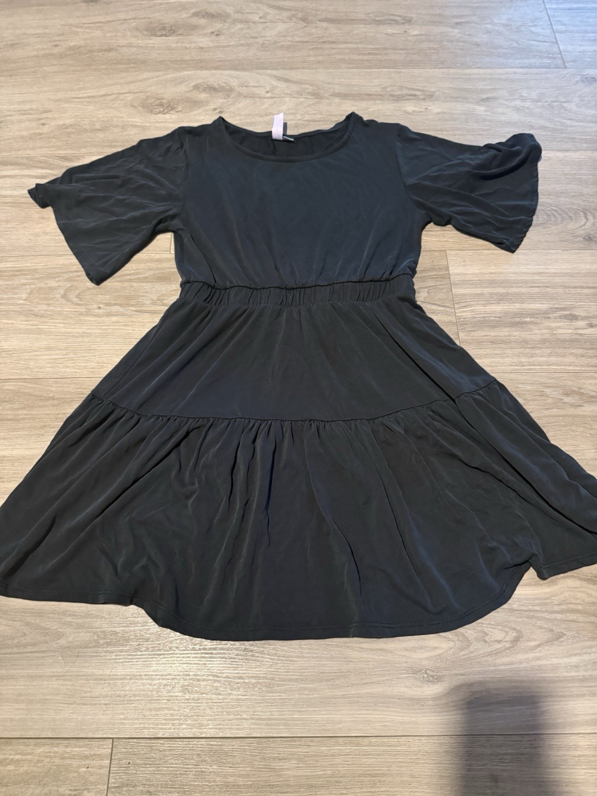 Alya Black Solid Fit & Flare Dress Crew Neck Flutter Sleeve Short Size S