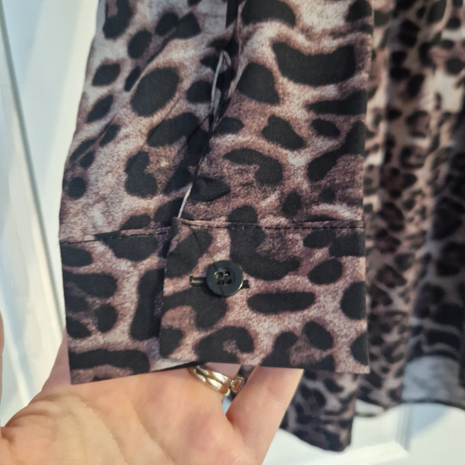 Size 10 Leopard / animal print long sleeve shirt/smock midi dress. Winter spring