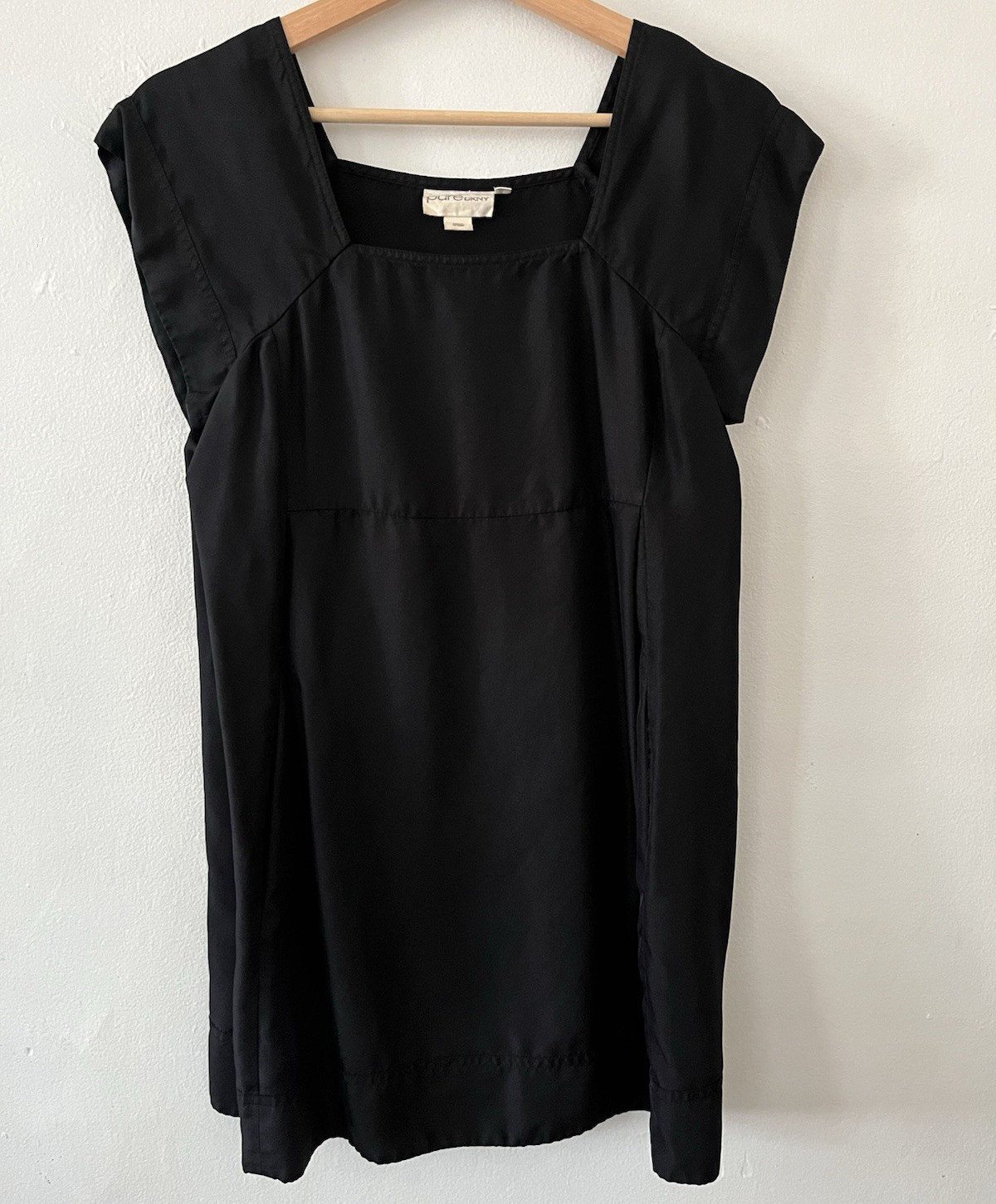 Pure DKNY Women’s Black Silk Shift Dress P Petites Cap Sleeve Square Neck
