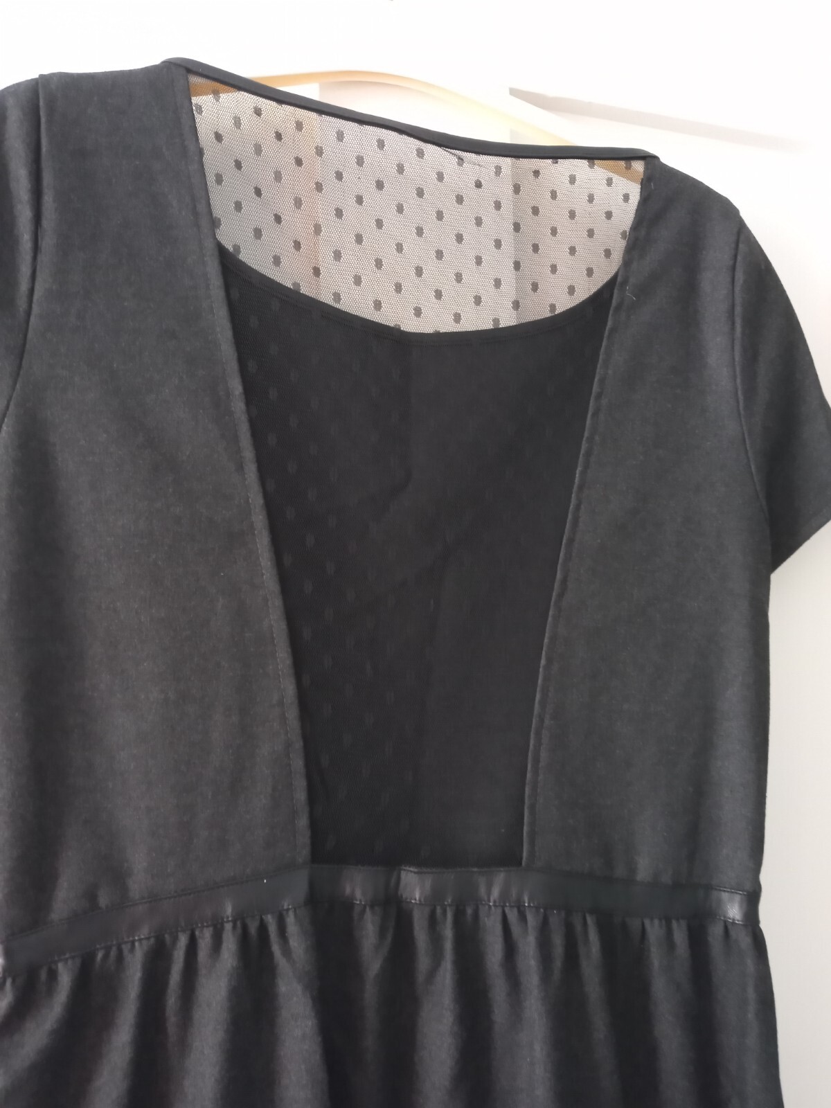 Ladies La Redoute Dark Grey/Black Lace Back Detail Dress Size 10 – Worn once
