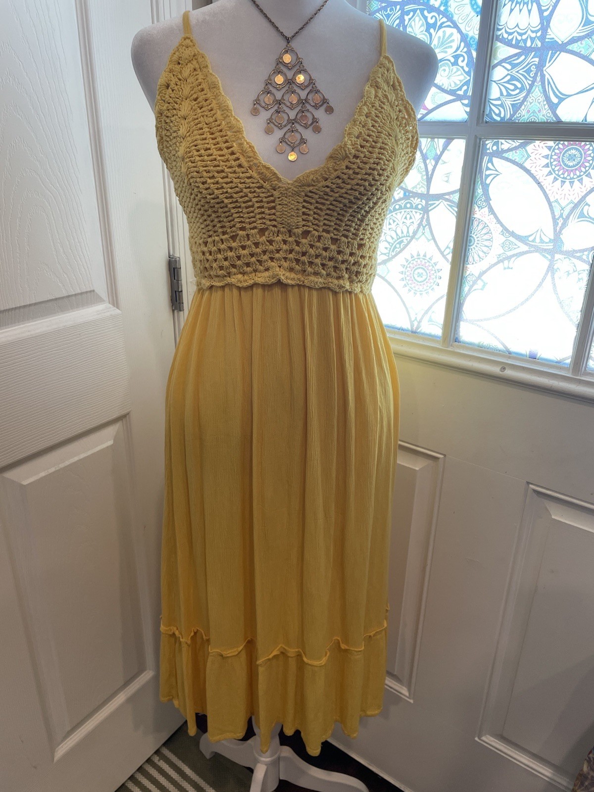 Hint Of Blush Women’s Spaghetti Strap Dress Lg Crotchet Boho Gypsy Festival EUC