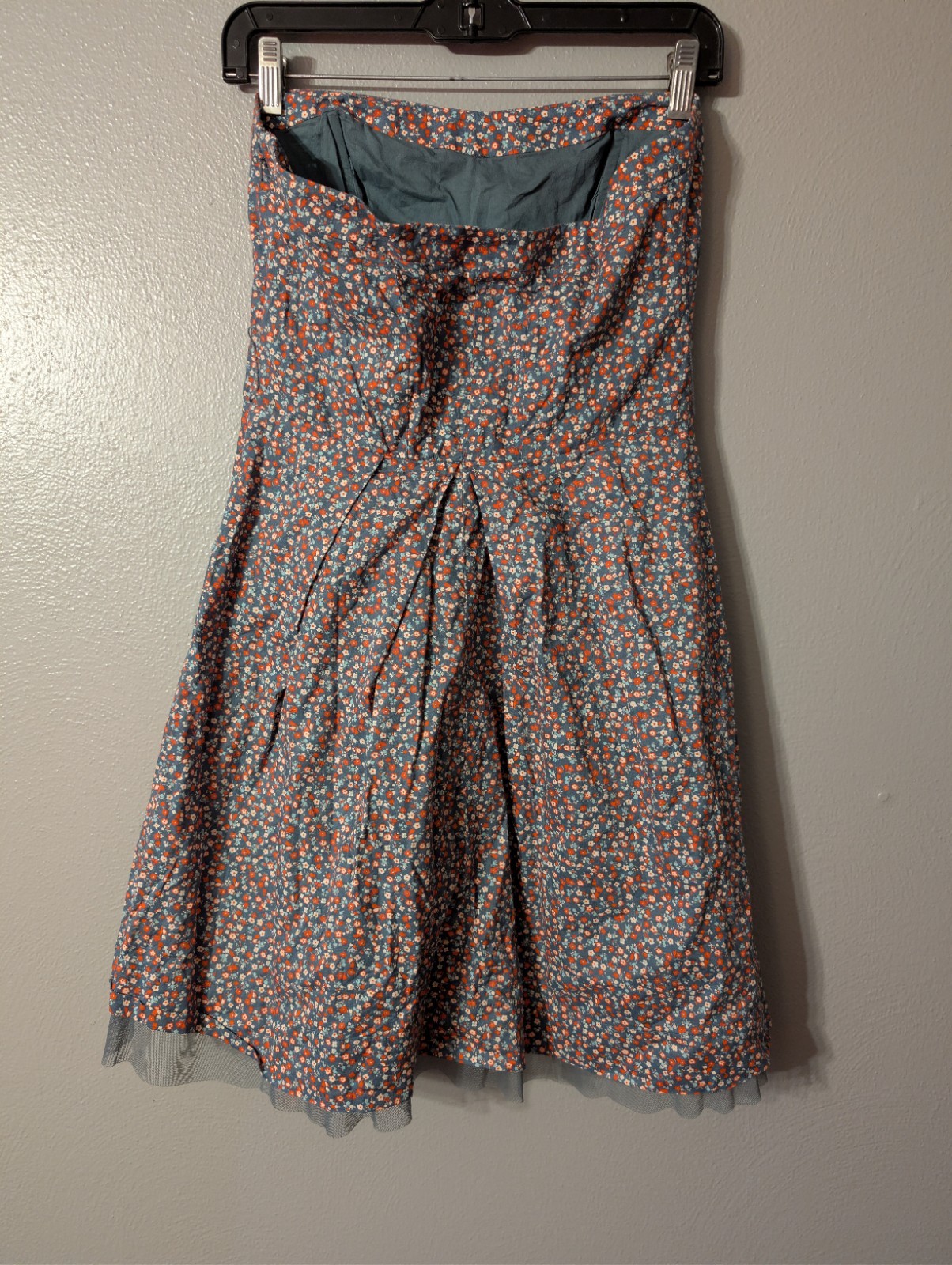 American Eagle Outfitters Floral Strapless Mini Dress Size 8 Pleated Tulle Trim