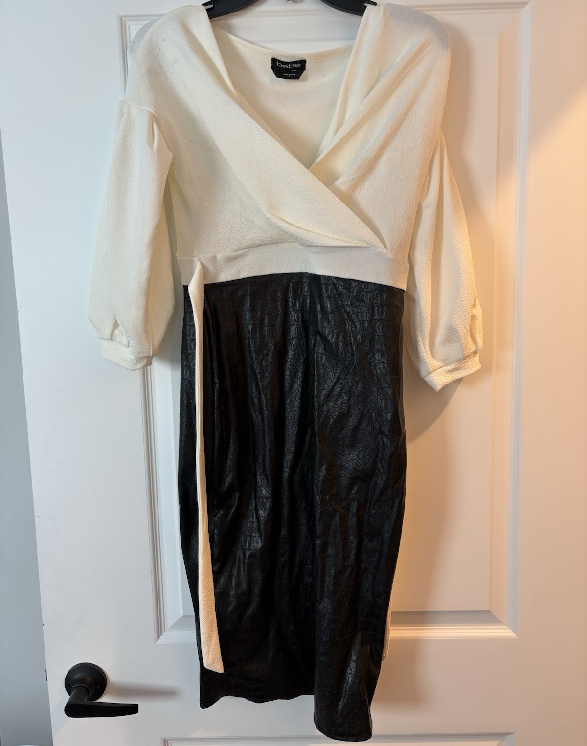 White House Black Market Colorblock Sheath V-Neck Faux Leather Knit Dress S