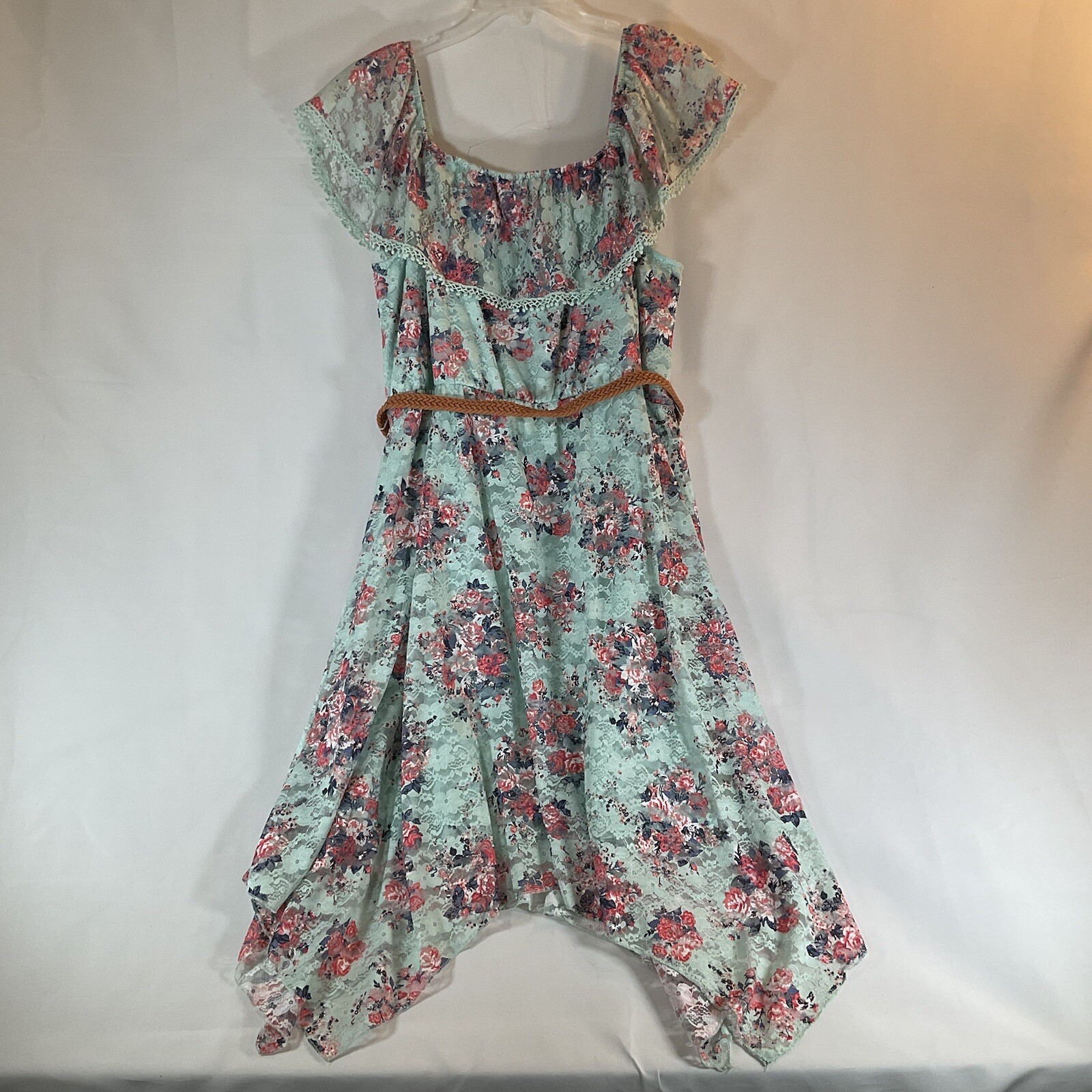 No Bounderies Aqua/Mint Blue Floral Lace dress with Belt, Junior size XXL