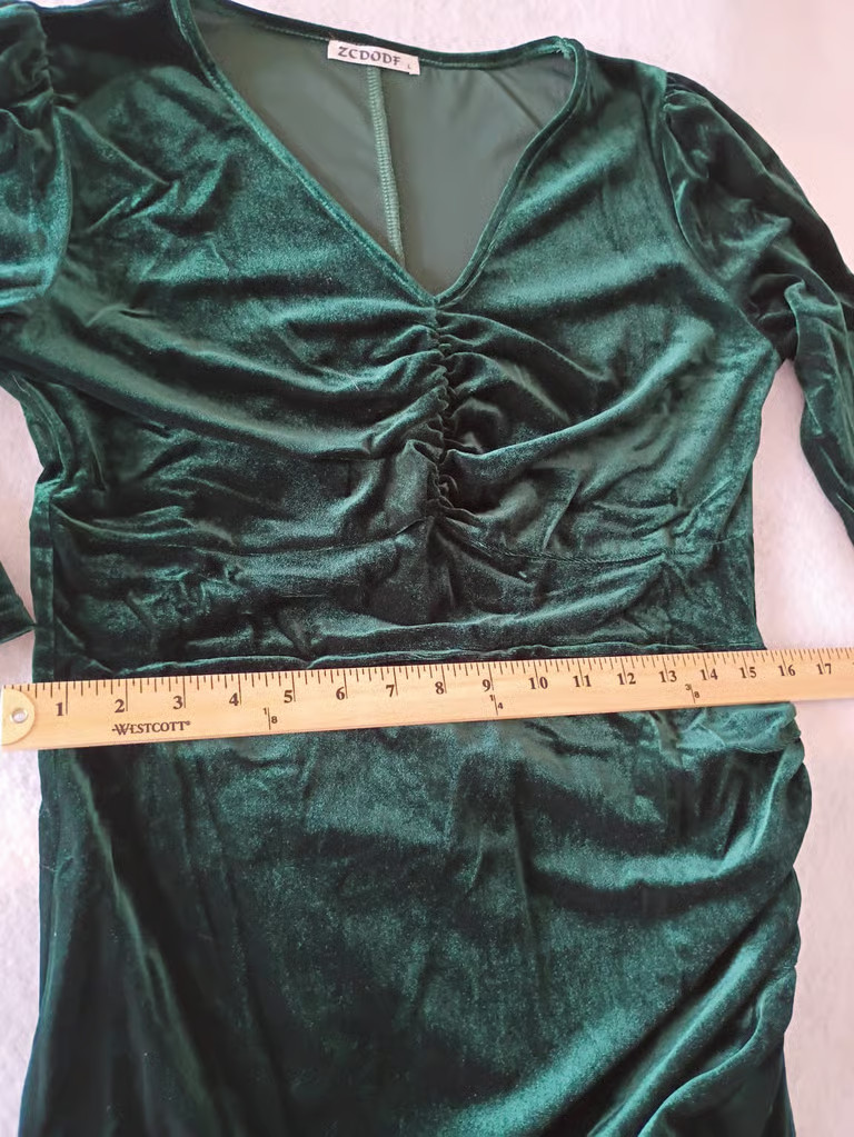 NWOT Amazon classic Elegant Velvet Dress size Large