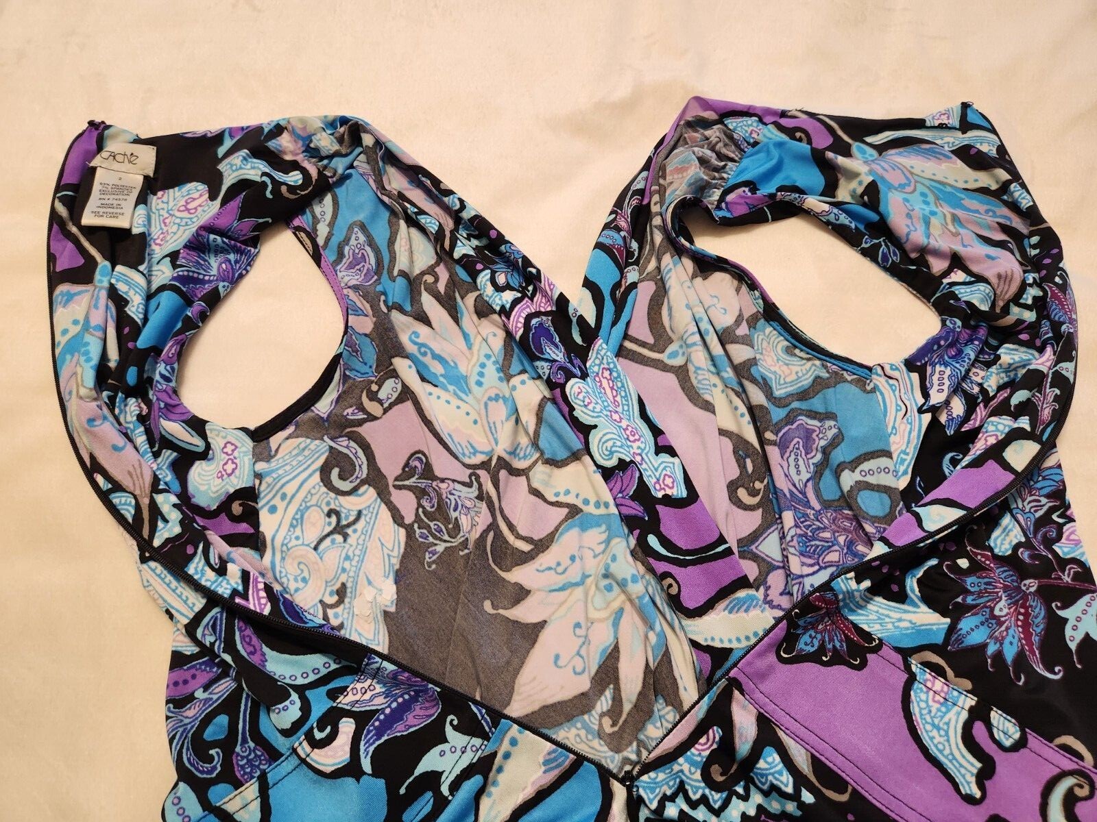 Cach’e Dress Sz-2 Blue Purple Paisley Floral w/Gold Accents Sexy Wrap Hip Buckle