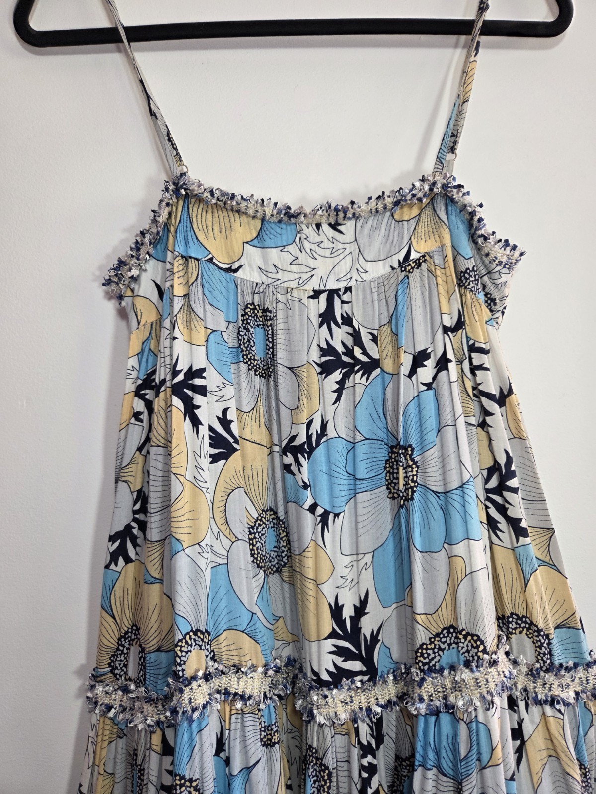 COCONINYA Size S/M Blue Beige White Floral Tiered Boho Rayon Midi Dress