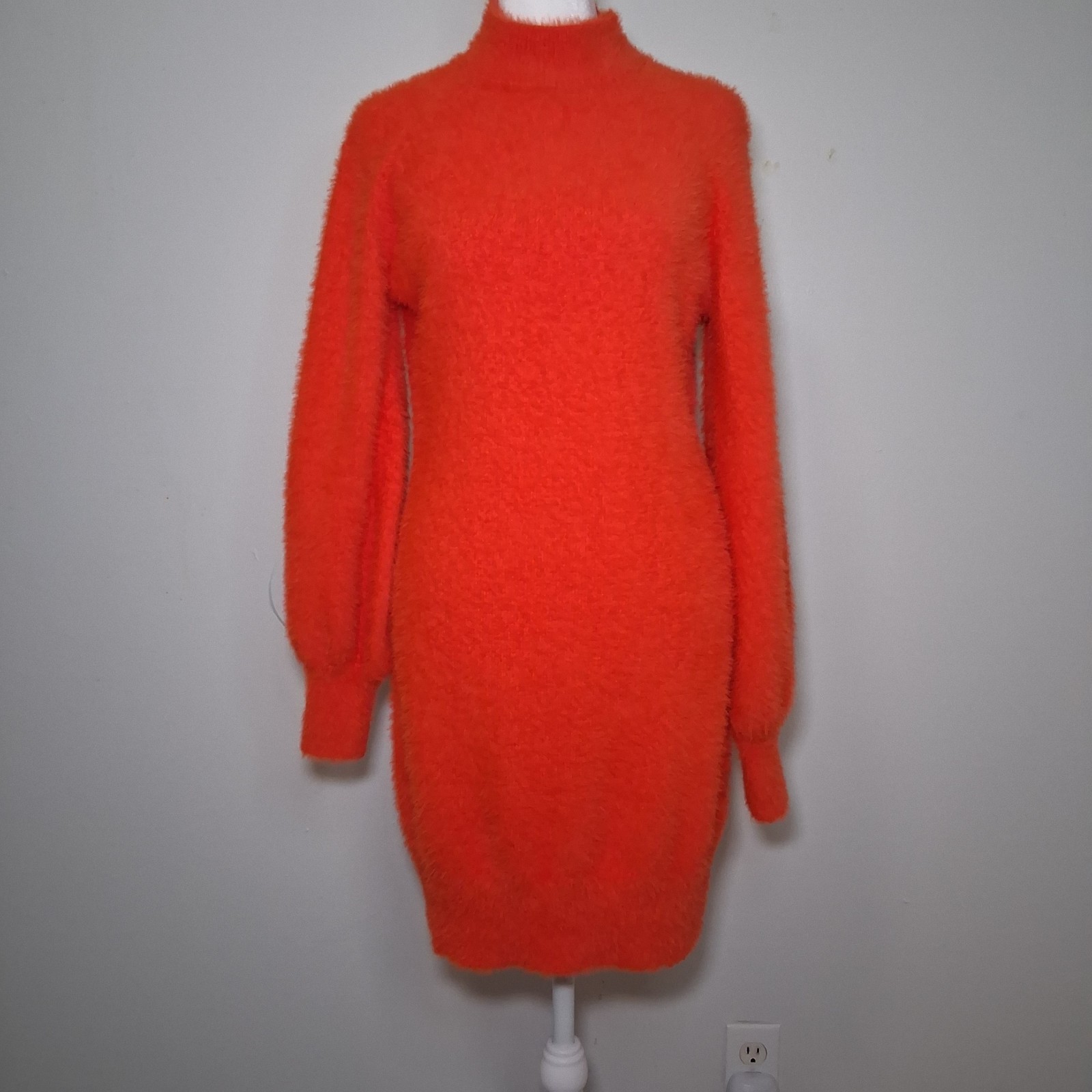 Fuzzy Orange Puff Sleeve Sweater Dress Sz M Cozy Soft Fun Velma (Scooby-doo)