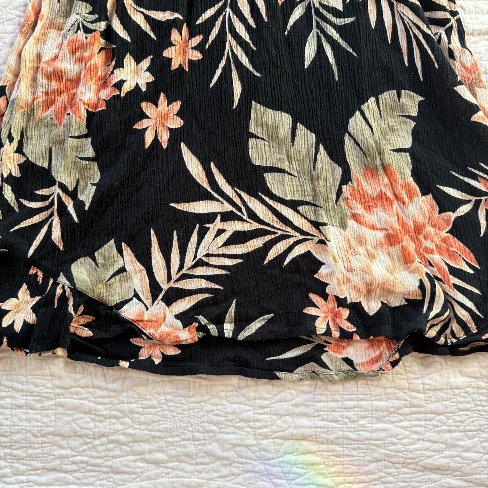 Billabong Size M Black Tropical Floral Print Mini Dress Bell Sleeves Whimsigoth