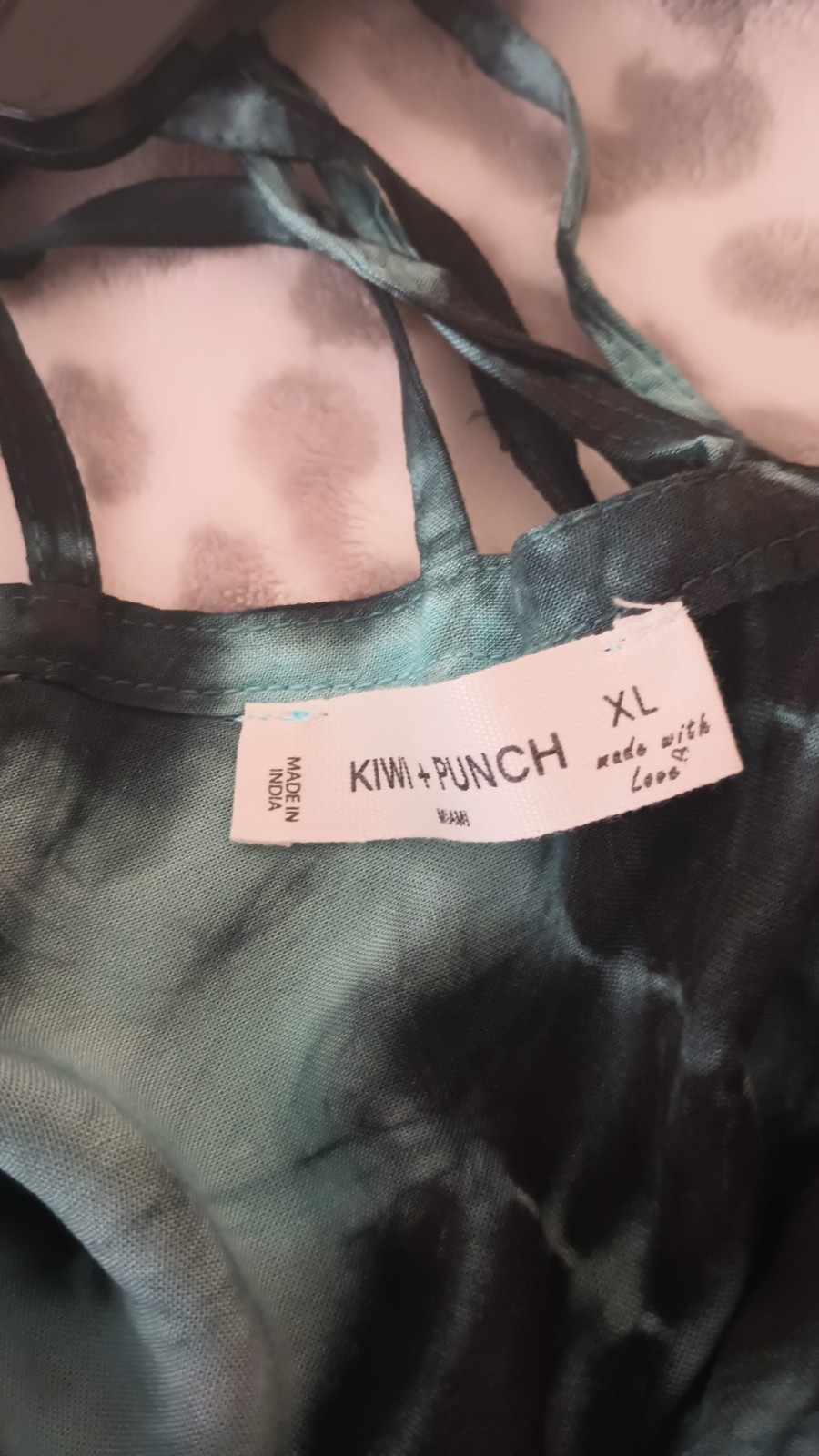 HELLO SPRING!!!!!!! BOLD black, blue, pink tie dye lounge dress new size XL $10