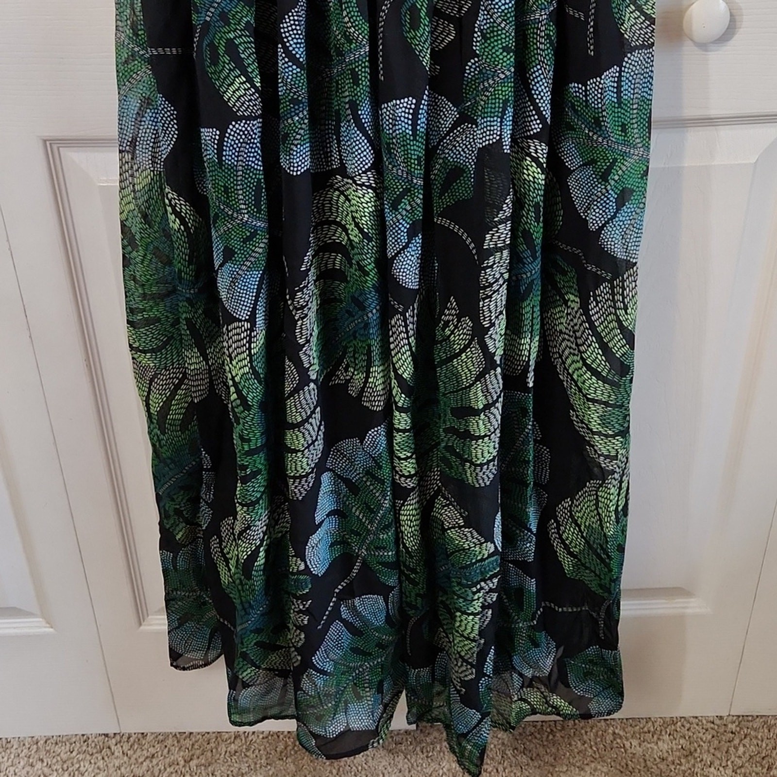 Black Multi-Colored Leaf Design Dress Size 6 Smocked Sheer Overlay Vacation NWT