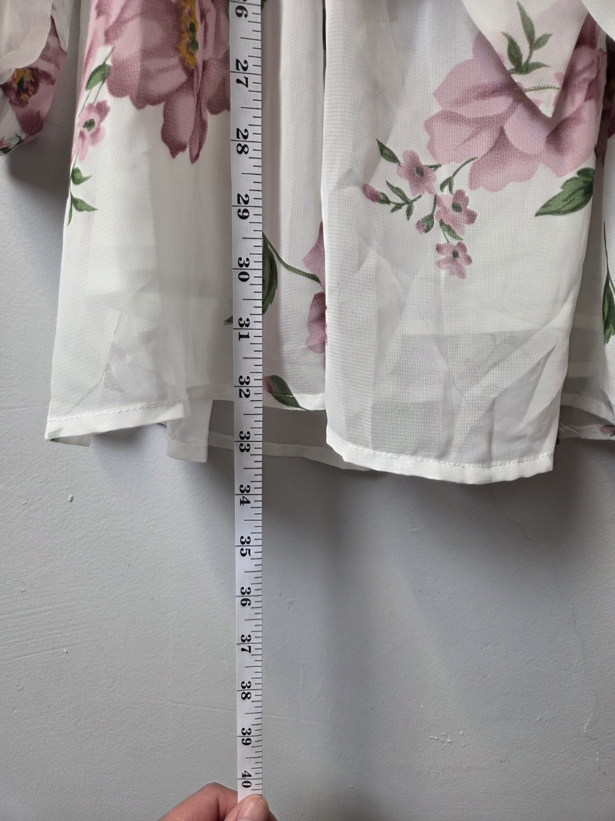 PrettyLittleThing White Pink Green Floral Chiffon V-Neck Belted Mini Dress 8