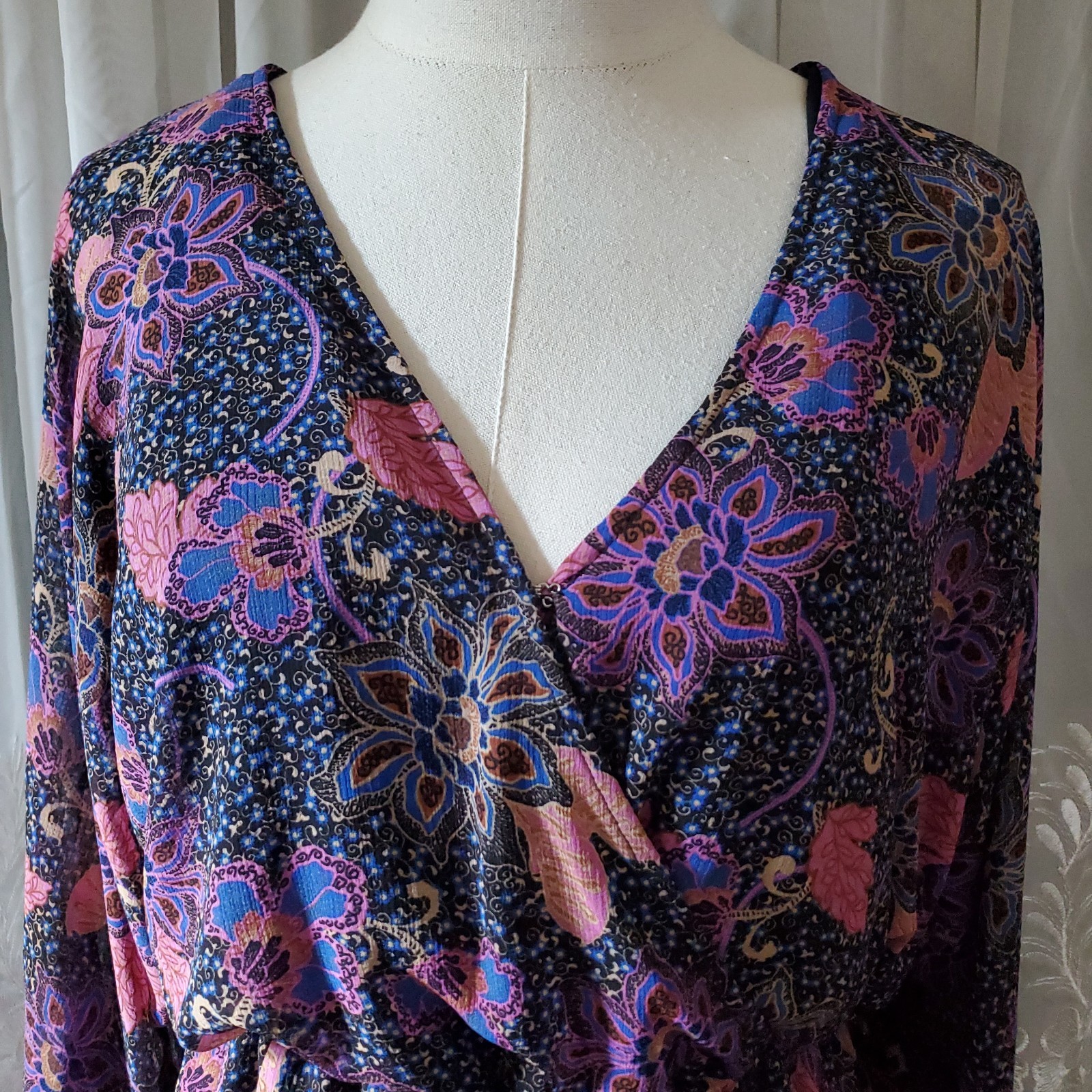 Free People Teegan Mini Dress Medium M Purple Floral Boho Fit Flare Wrap Dress