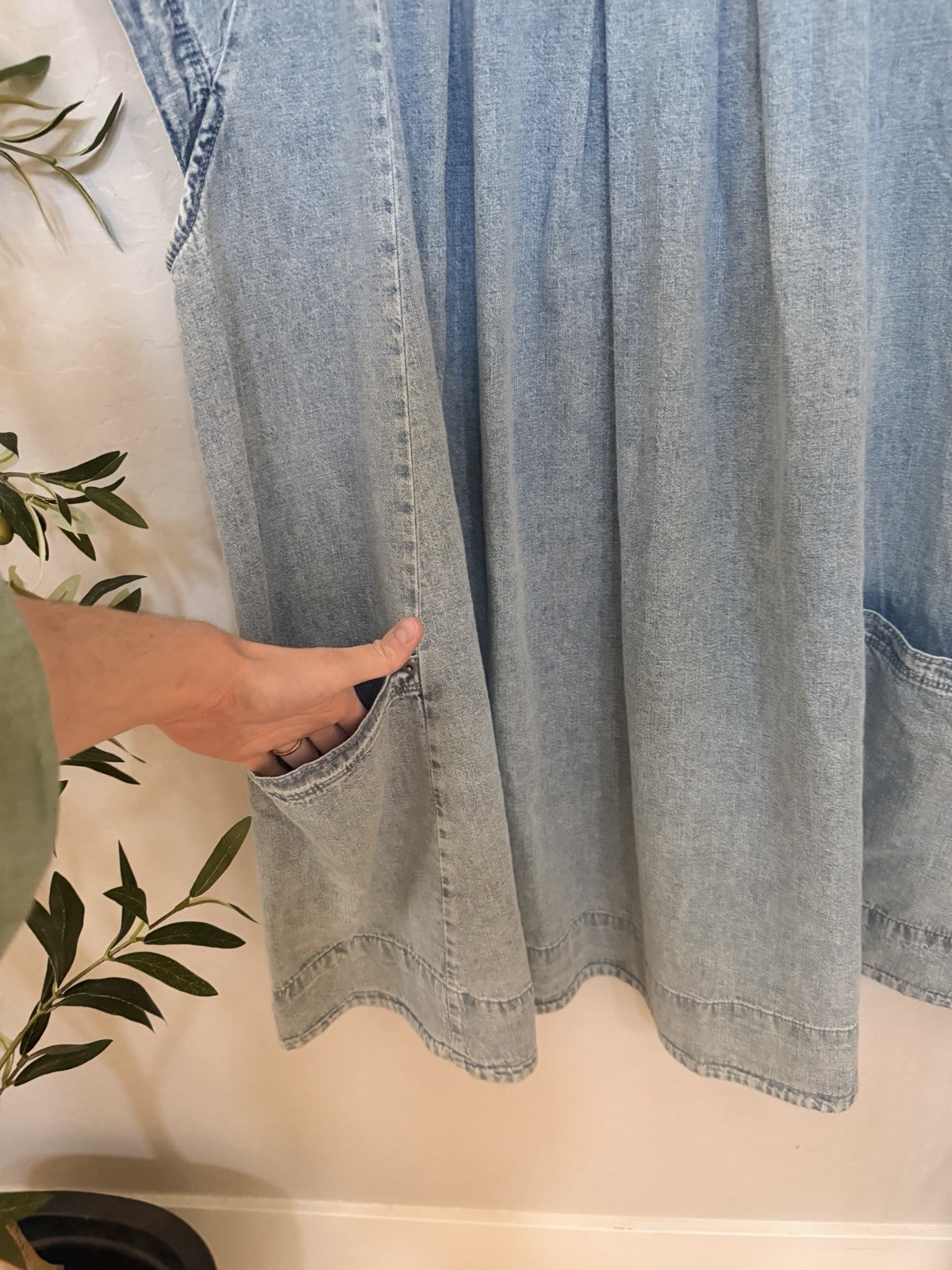 Free People Blue Denim Shift Dress Round Neck Short Sleeve Pockets XL