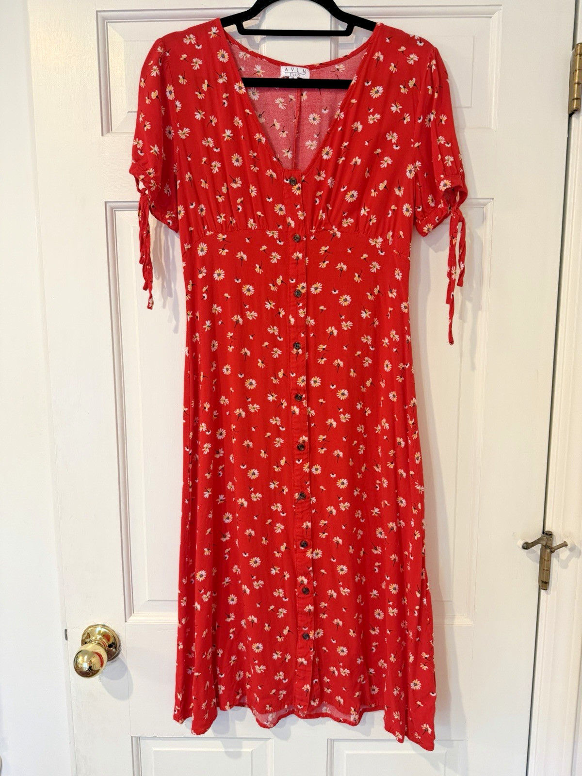 AVLN Studio Women’s M Dress Red White Floral Peasant Cottagecore Prairie