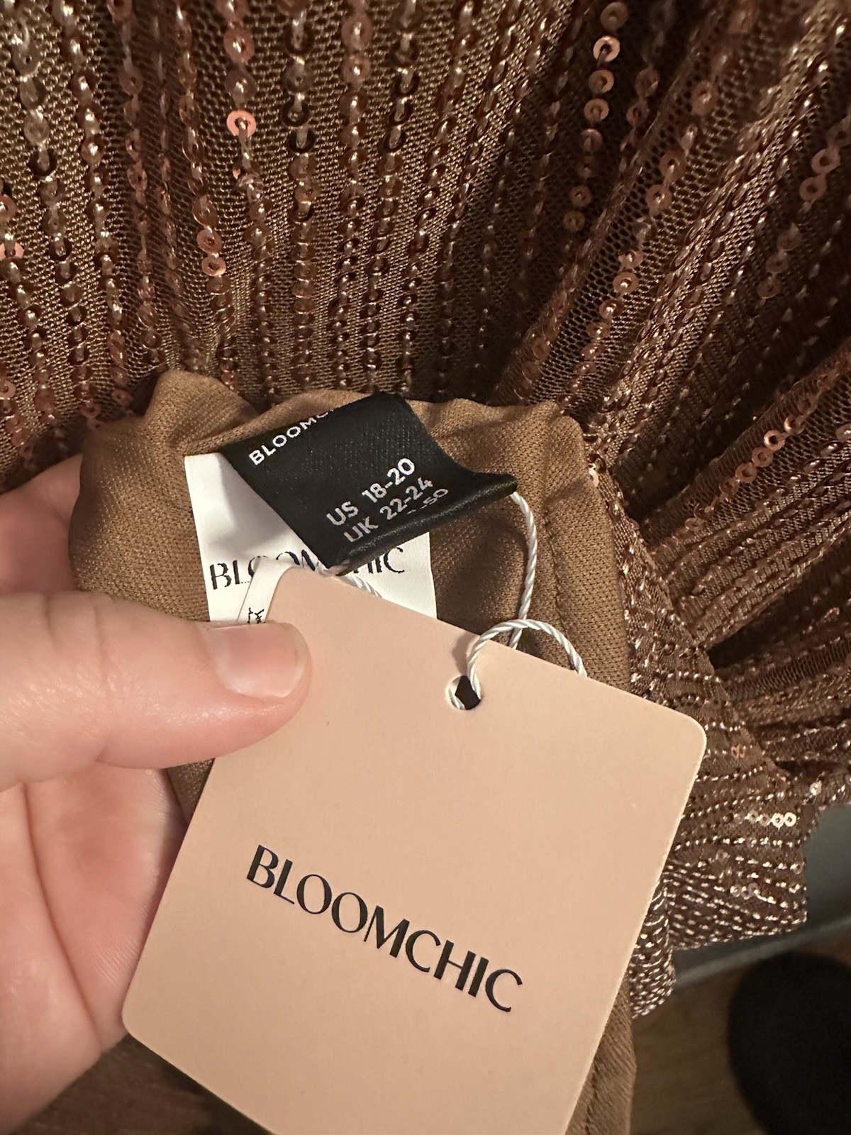 BloomChic Gold Sequin V-Neck Long Sleeve Solid Midi Dress Plus US 18-20