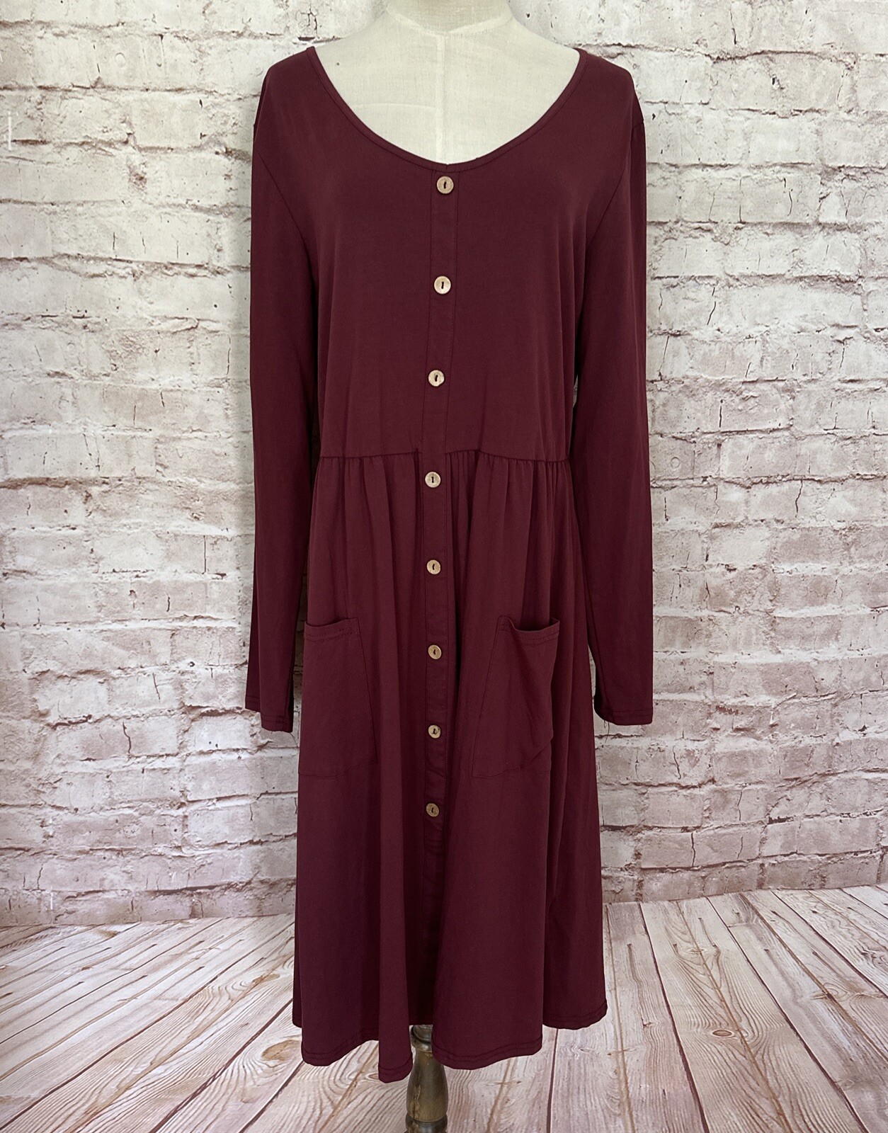 OUGES Womens Shift Dress V Neck Button Front Burgundy Pockets Size XXL NEW