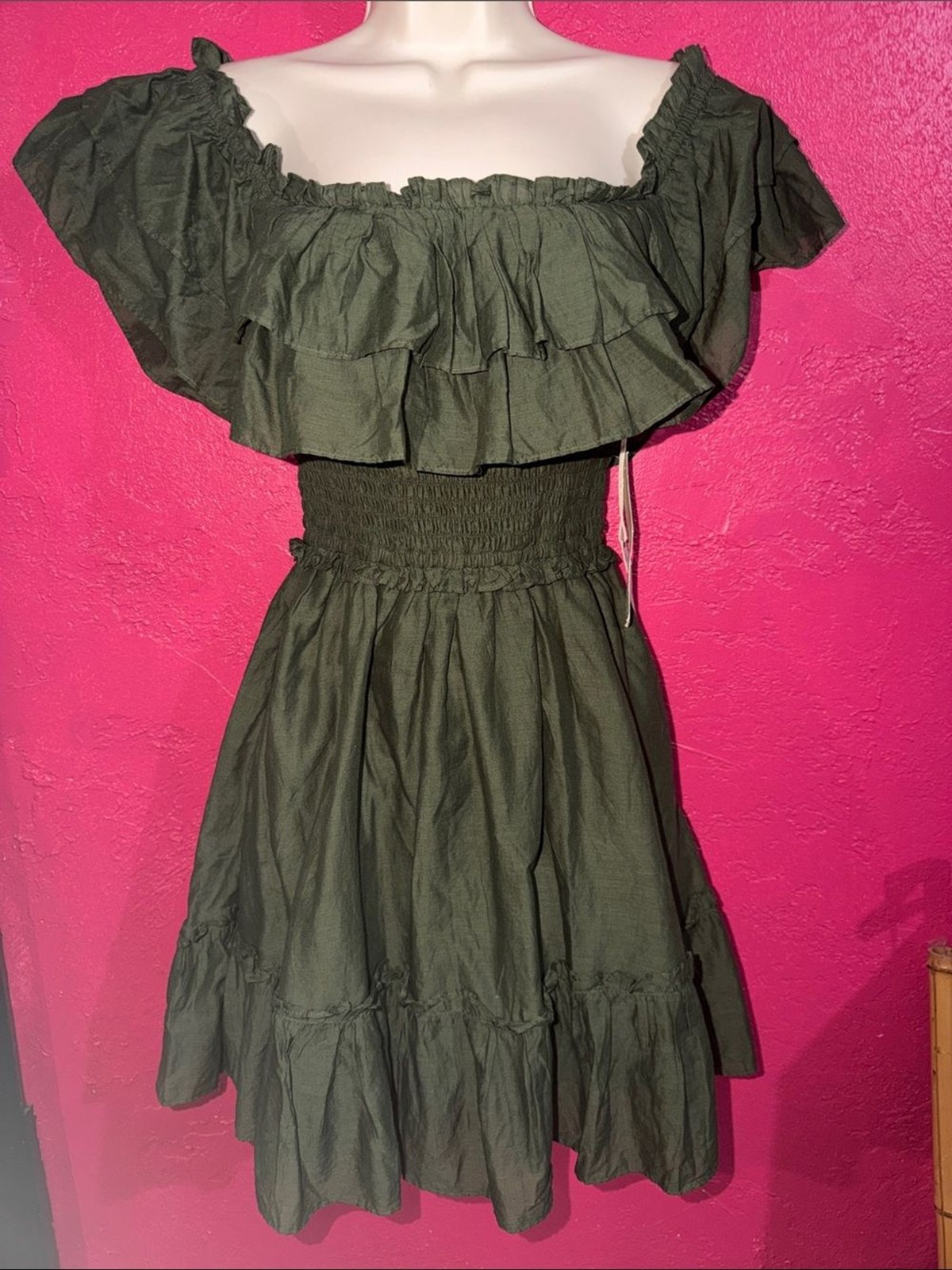 NWT Happy X Nature Olive 100% cotton ruffled smocked boho mini dress. Sz S