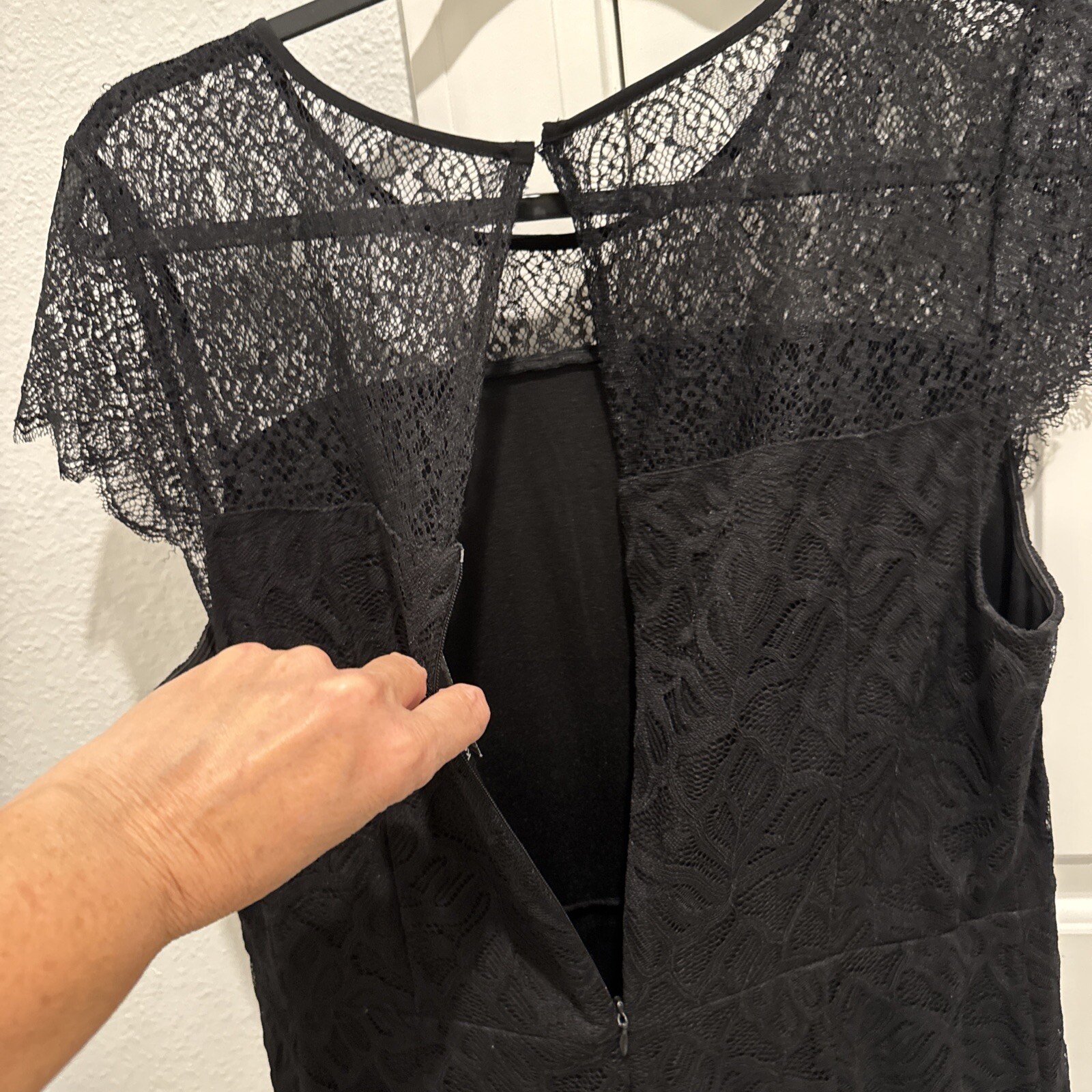 Kensie SIZE LARGE Black on Black Lace Overlay Nylon Spandex Poly Dress