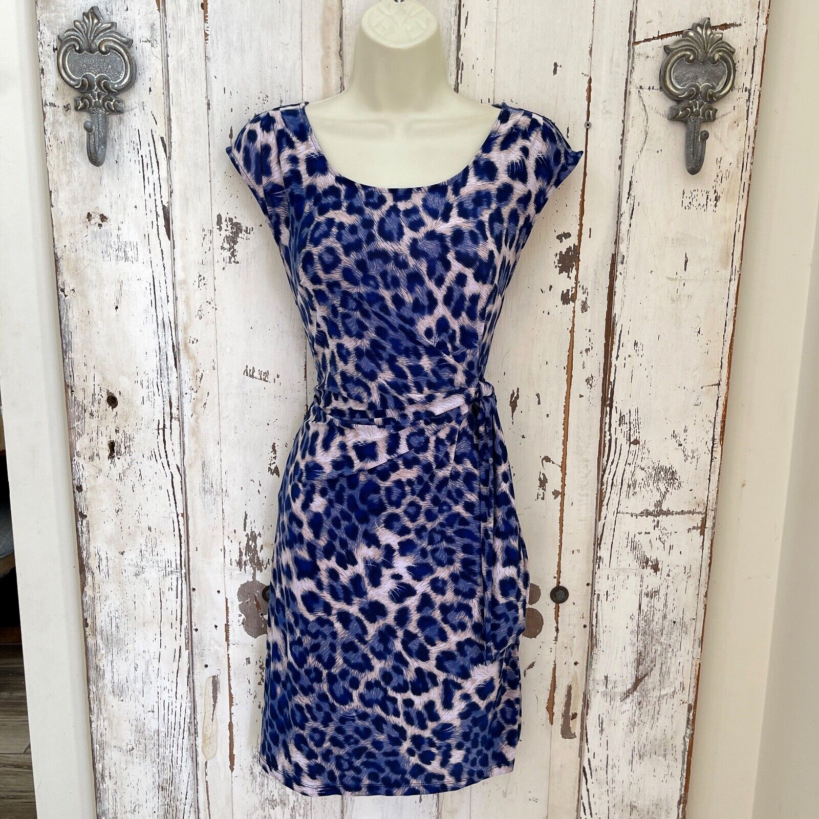 INC Sz PS SP Petite Small Woman’s Blue Beige White Sheath Waist Tie Career Dress