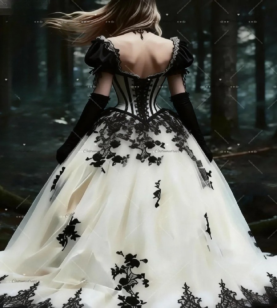 Vintage Black With Ivory Gothic Evening Dress Short Sleeves Medieval Lace Floral