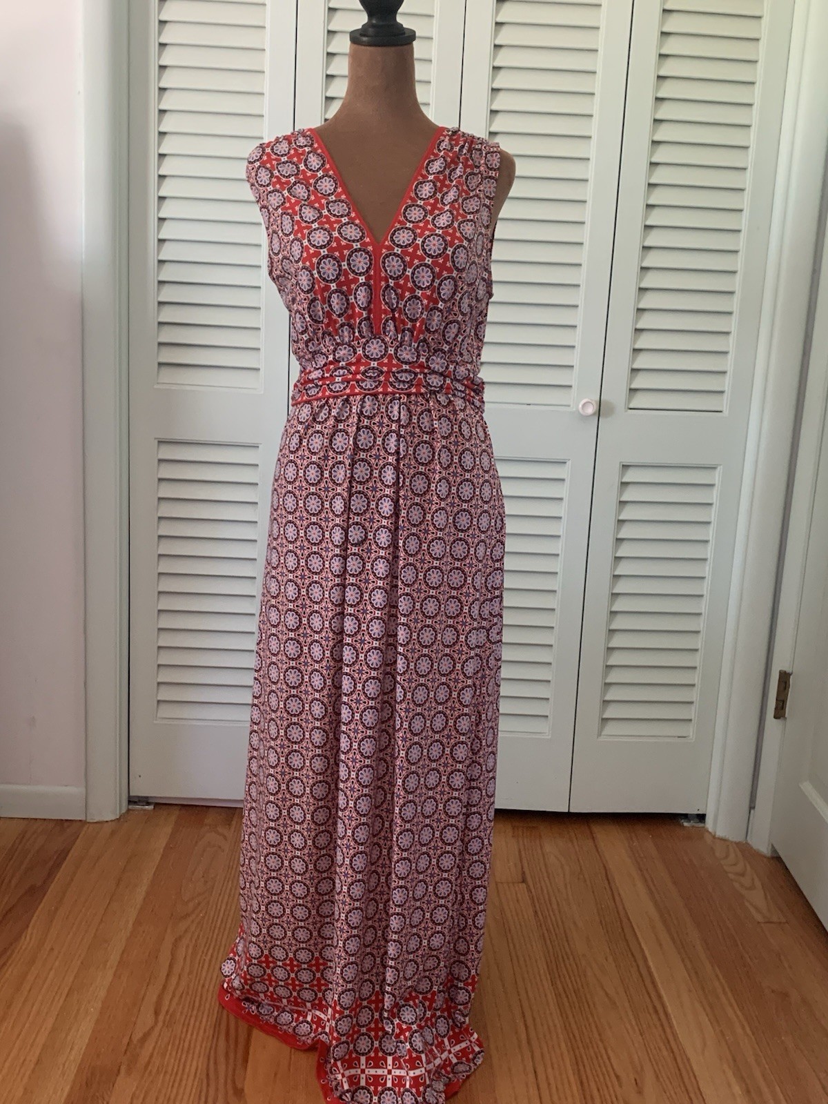 Max Studio Women’s Sleeveless V-Neck Maxi Dress Size S