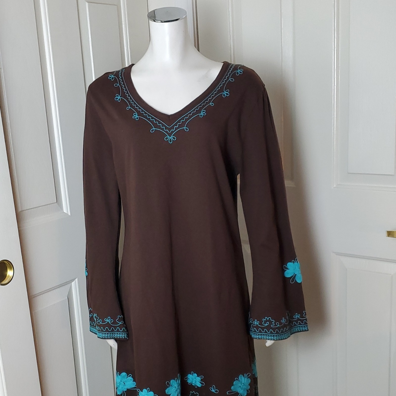Dress XXL Cowgirl Hardware Brown/Blue Embroidered V-Neck Long Sleeve A-Line