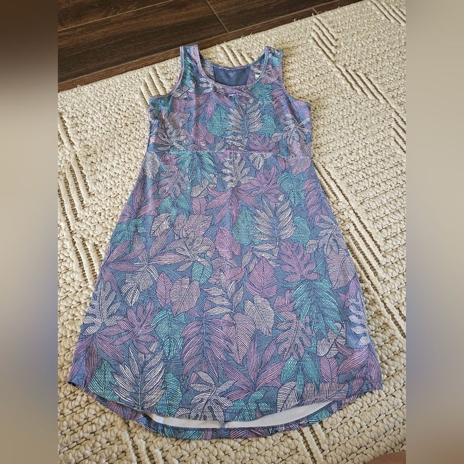 Columbia PFG Omni-Freeze Advanced Cooling Blue Pink White Tank Dress SZ M