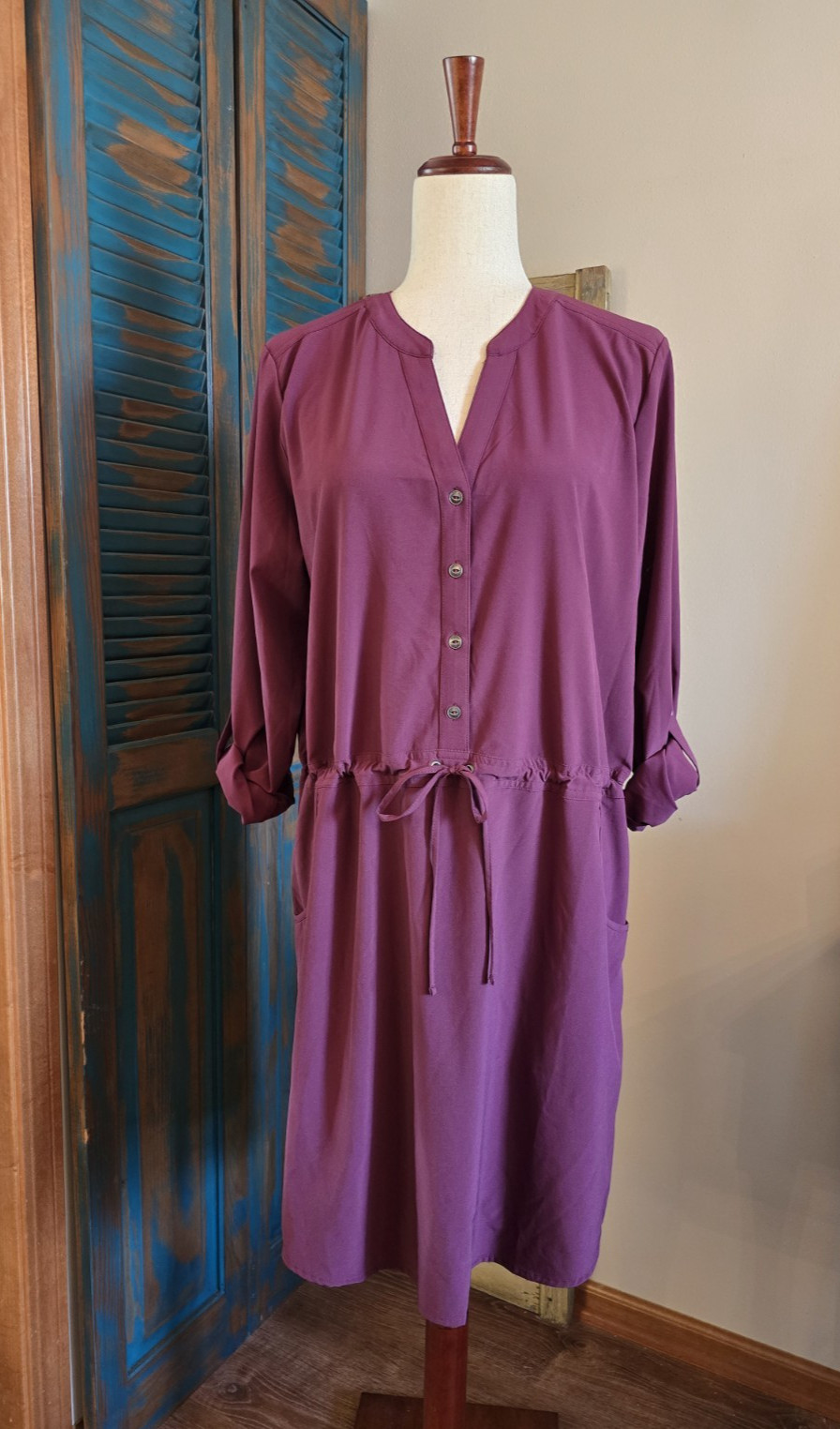 Orvis Pack & Go UPF 50 Drawstring Roll Tab Slv Dress M Stretch Travel Wicking