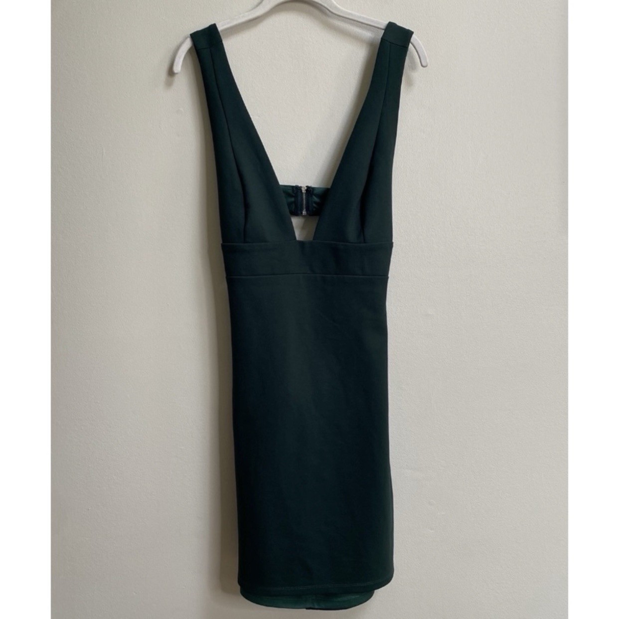 NWT Lulu’s Smoldering Love Hunter Green Cutout Bodycon Mini Dress Size Large