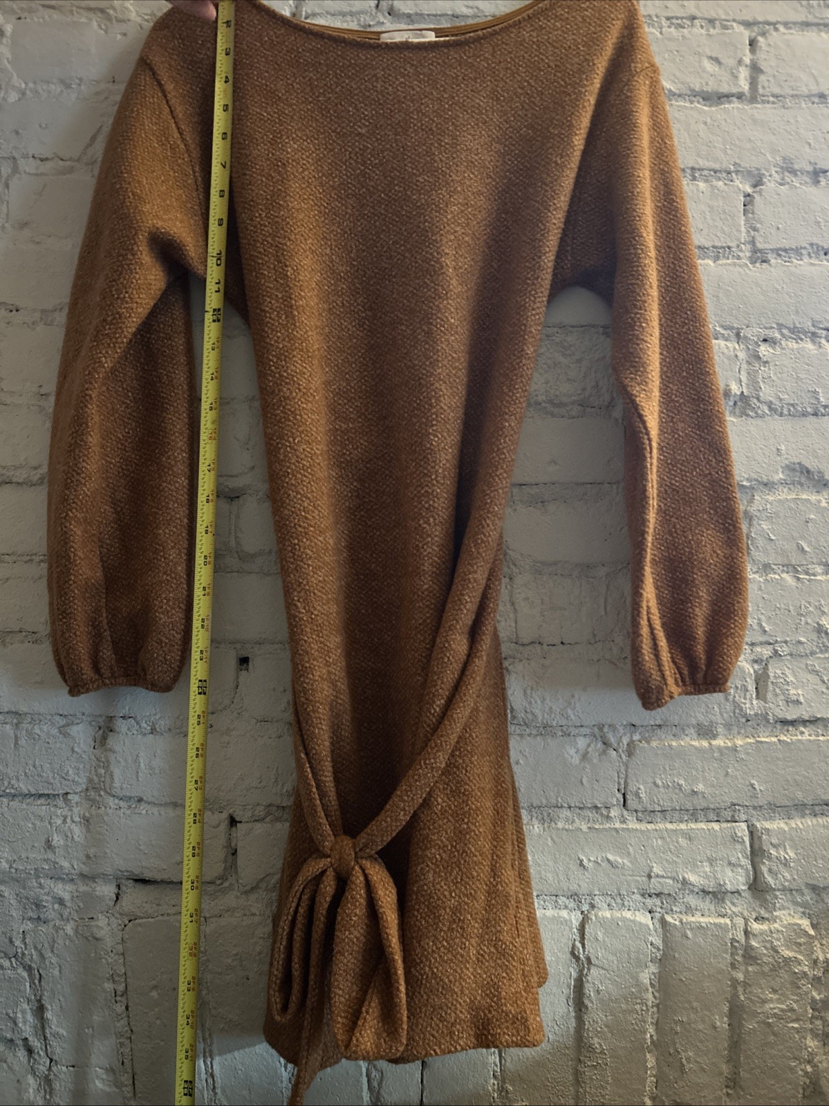 Betsey’s Boutique Shop Cognac Long Sleeve Front Tie Sweater Dress Size Medium