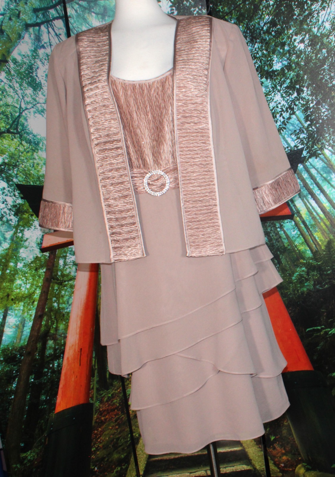 COCKTAIL DRESS SUIT DARK BEIGE 16 (MOTHER OF BRIDE)