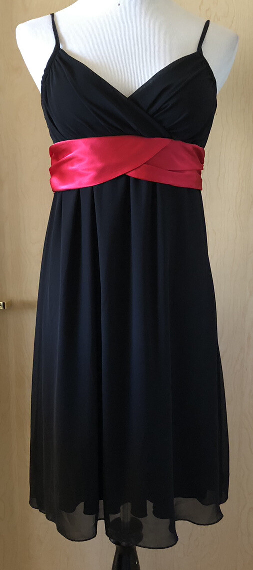 EUC~B.Wear Too!~Byer CA~Spaghetti Strap~Black Dress w Red Band & Tie~Lined~Sz 11