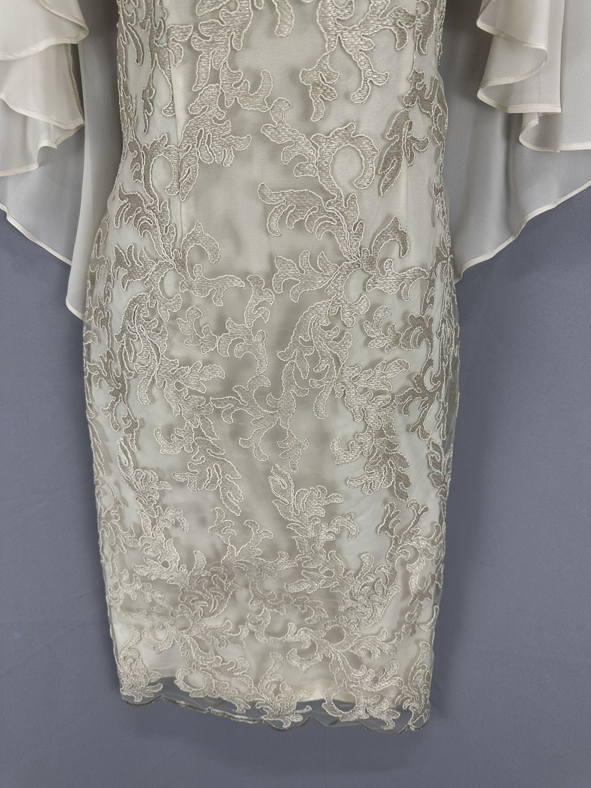 Gina Bacconi cream lace cape style mother of the bride/groom dress 12