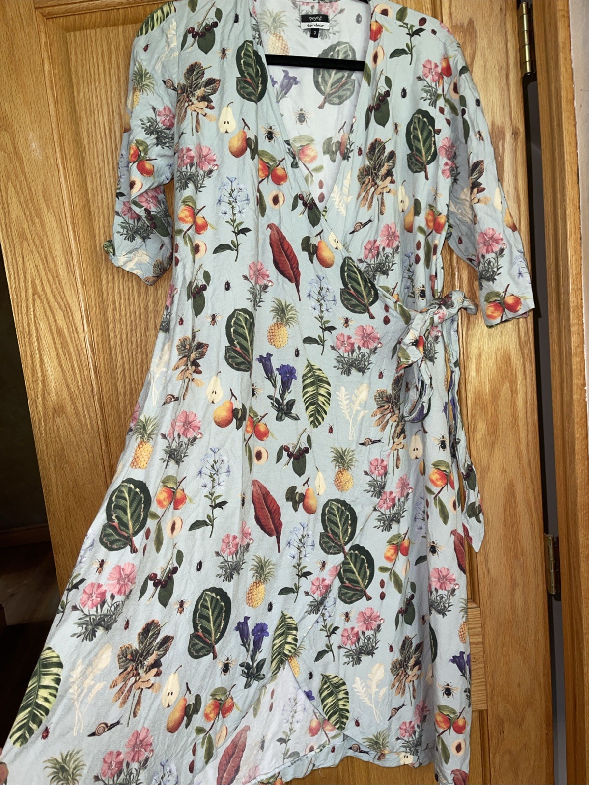European Designer Dress Made By Spain PESETA Womens’s Wrap Dress Sz 3 Floral